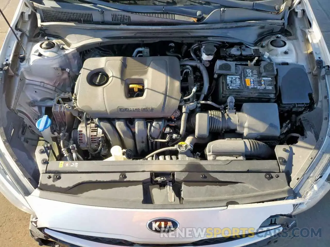 11 Photograph of a damaged car 3KPF24AD6LE150882 KIA FORTE 2020