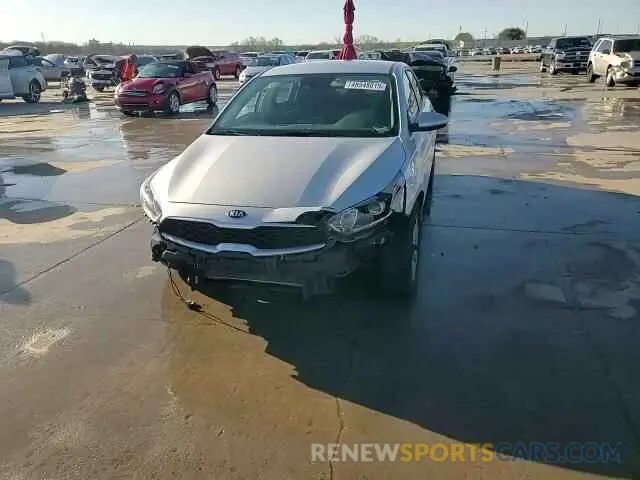 14 Photograph of a damaged car 3KPF24AD6LE150882 KIA FORTE 2020