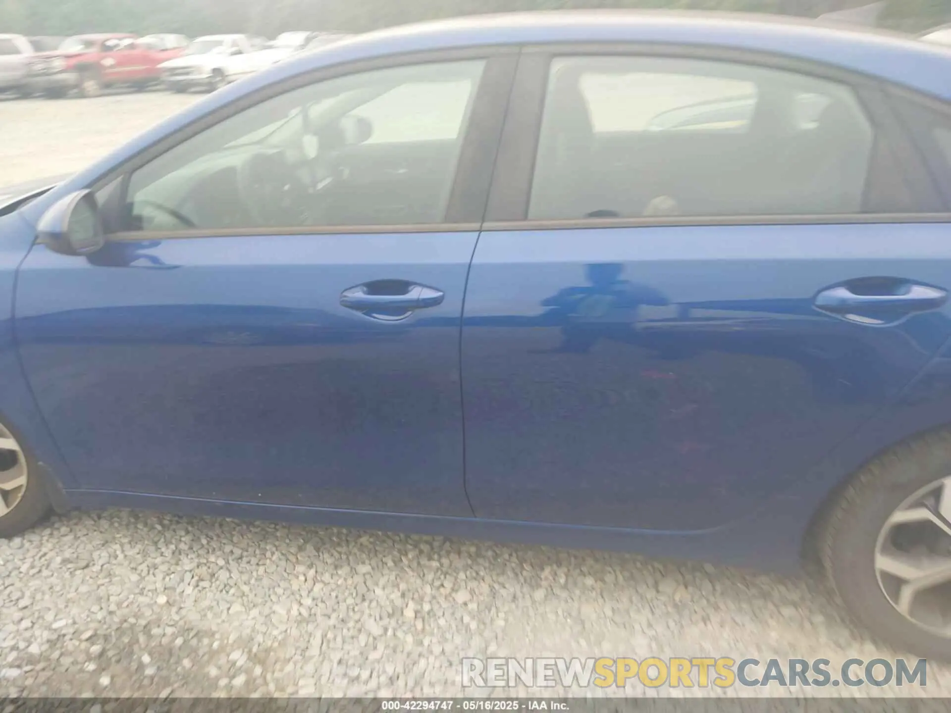 13 Photograph of a damaged car 3KPF24AD6LE170744 KIA FORTE 2020