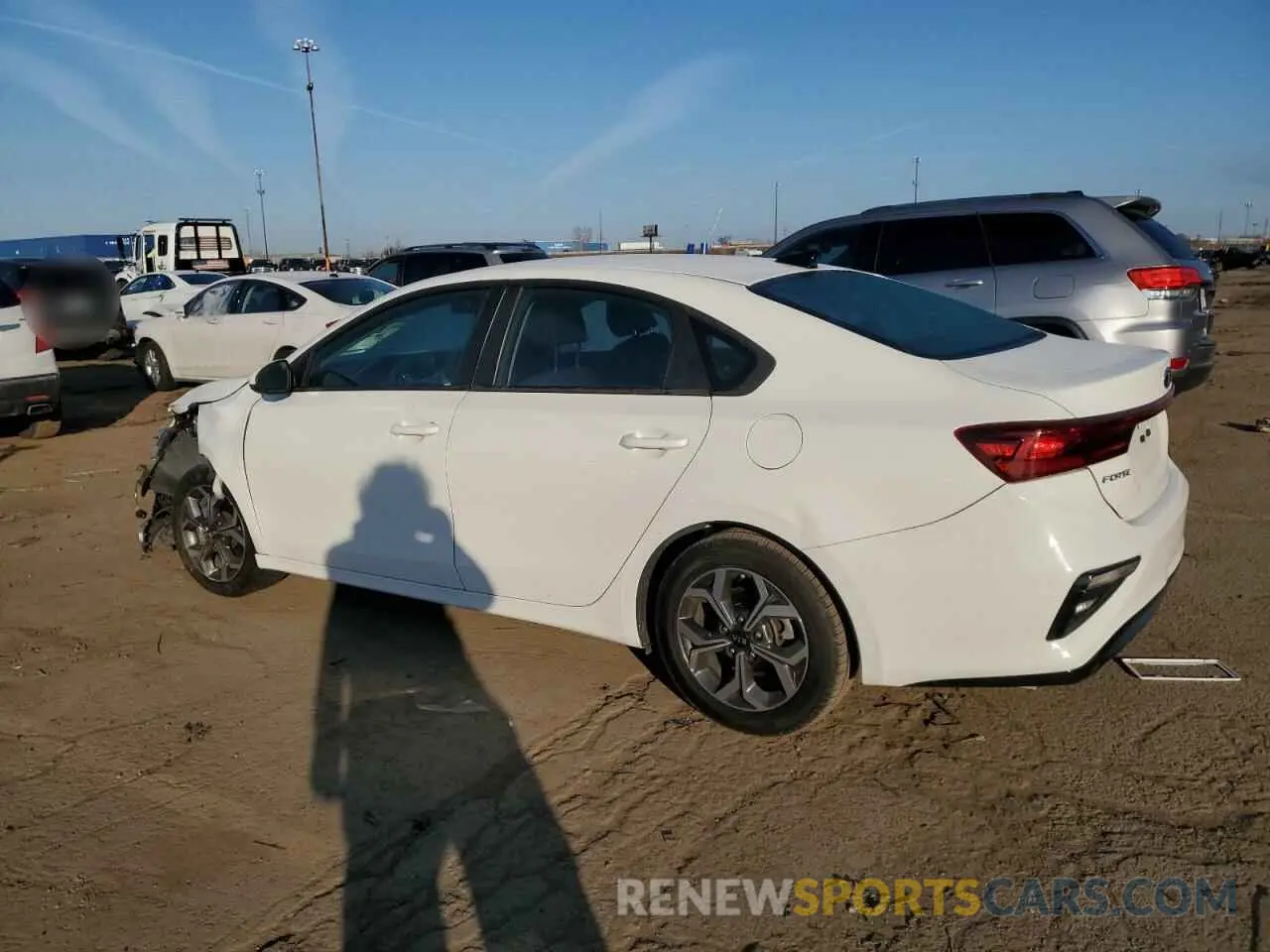 2 Photograph of a damaged car 3KPF24AD6LE186569 KIA FORTE 2020