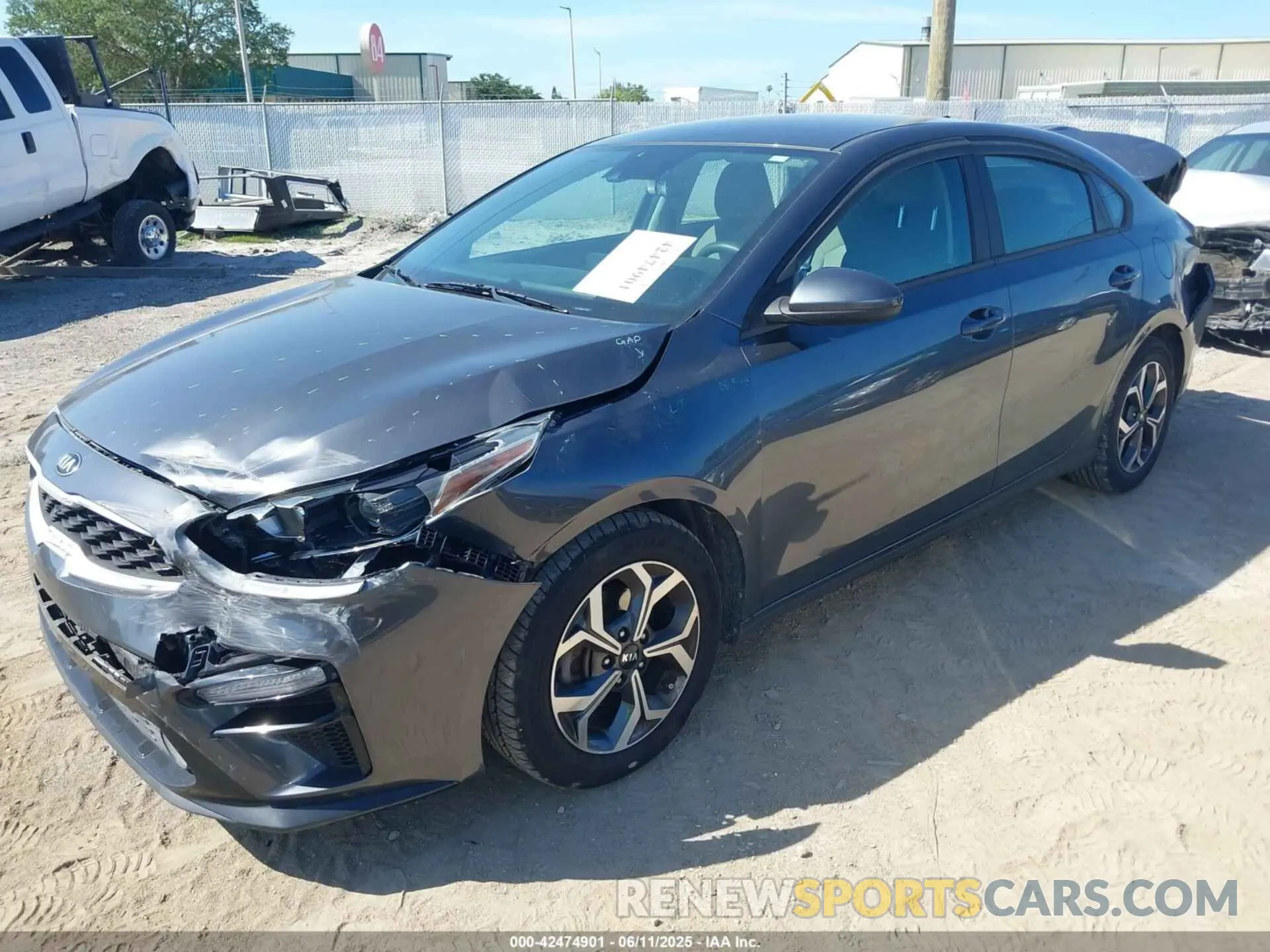 2 Photograph of a damaged car 3KPF24AD6LE210790 KIA FORTE 2020