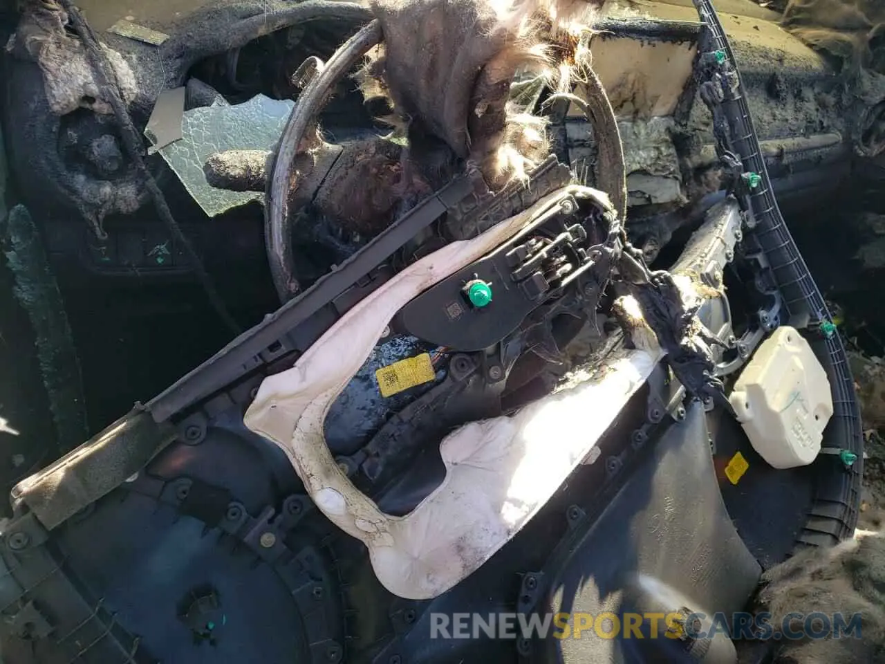 8 Photograph of a damaged car 3KPF24AD6LE237584 KIA FORTE 2020