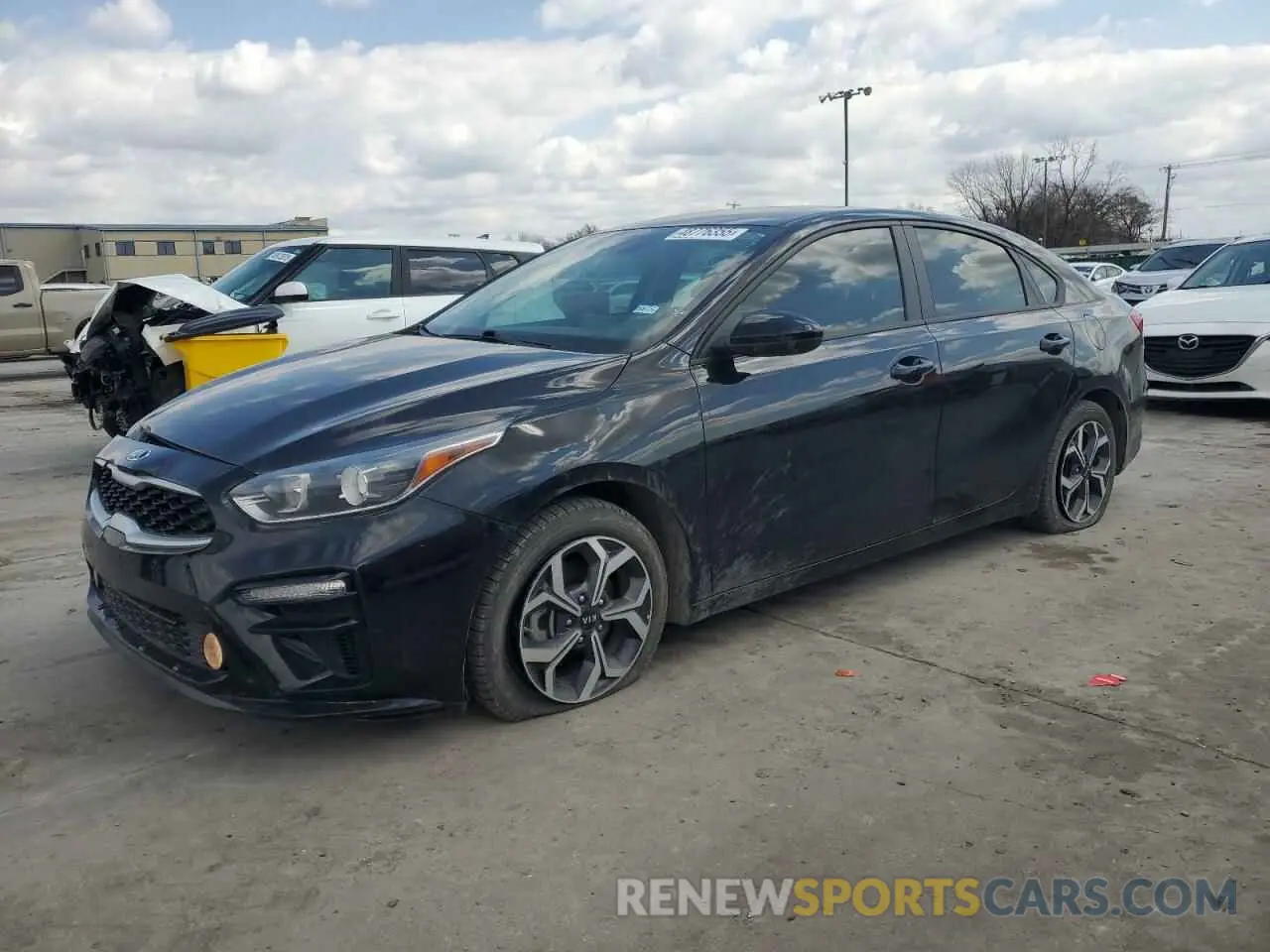 1 Photograph of a damaged car 3KPF24AD6LE241439 KIA FORTE 2020