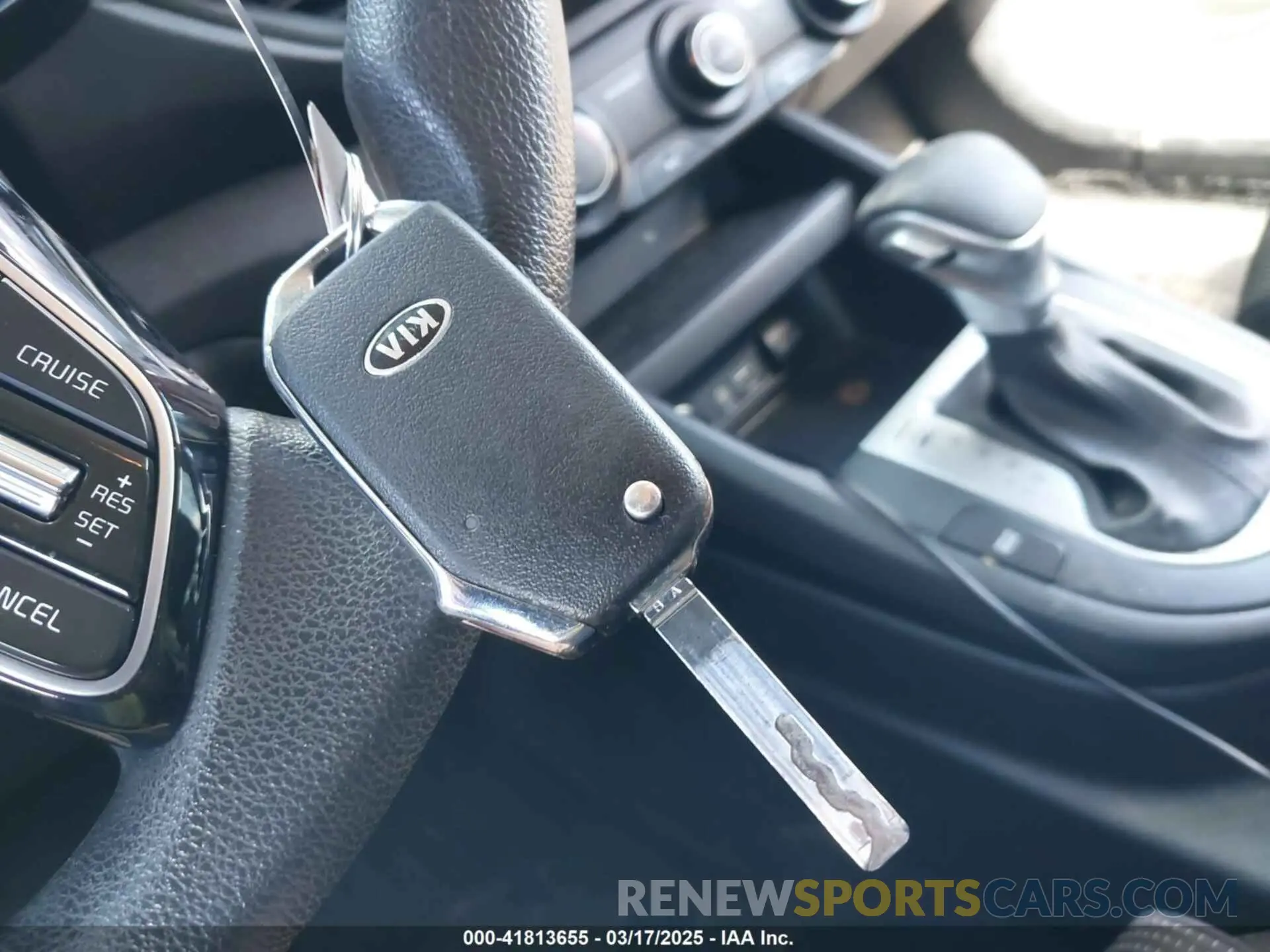 11 Photograph of a damaged car 3KPF24AD6LE252277 KIA FORTE 2020