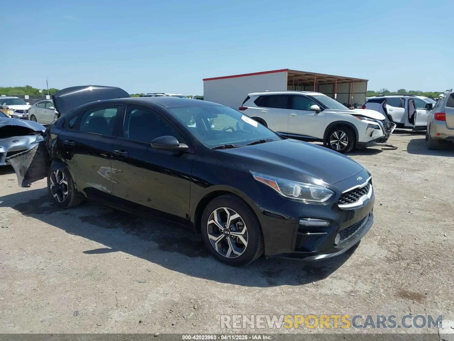1 Photograph of a damaged car 3KPF24AD6LE257852 KIA FORTE 2020