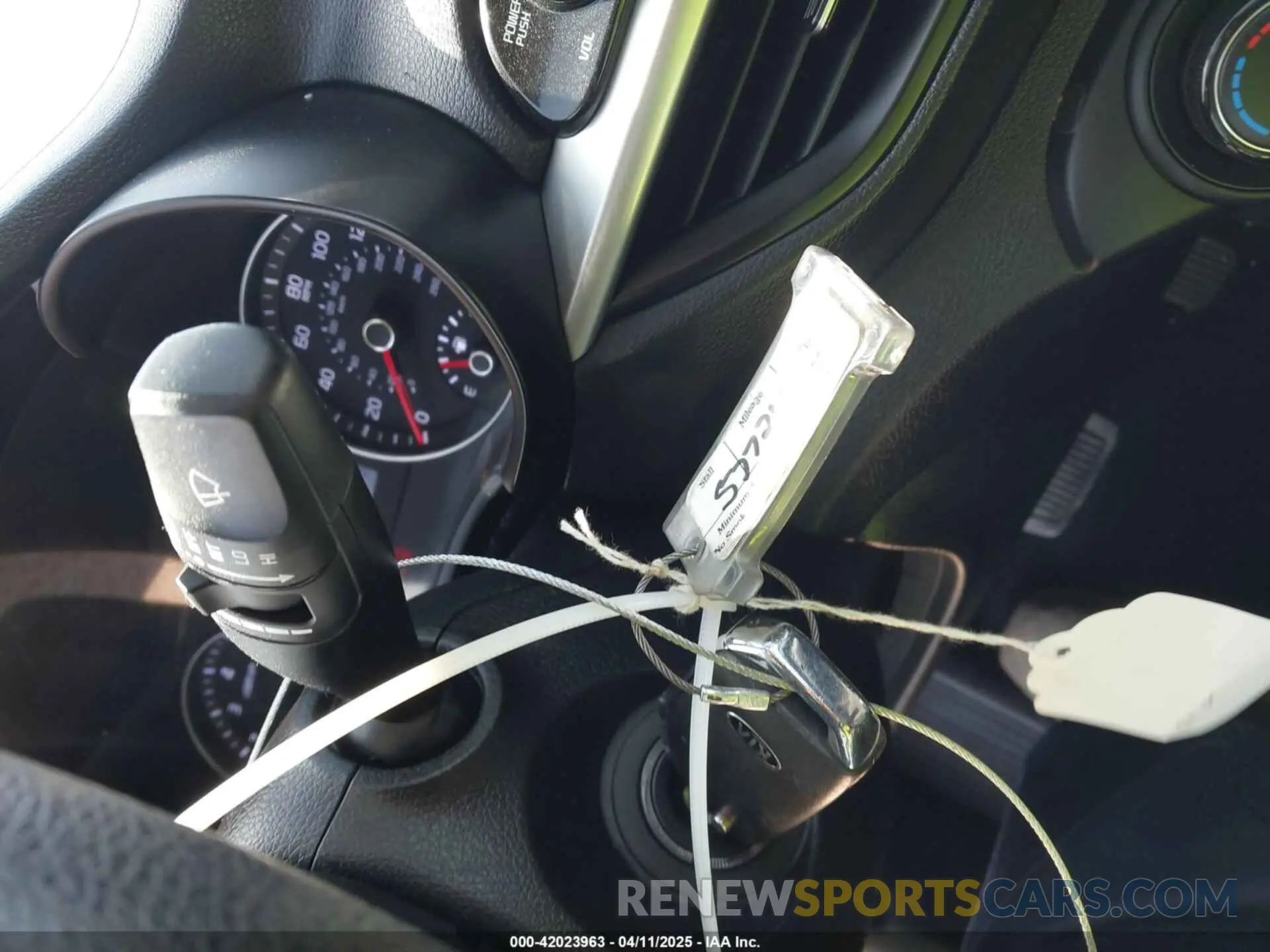 11 Photograph of a damaged car 3KPF24AD6LE257852 KIA FORTE 2020