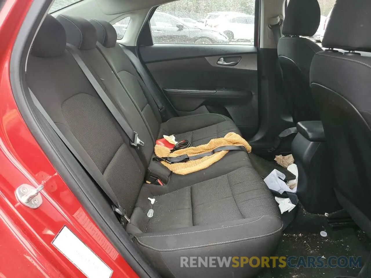 10 Photograph of a damaged car 3KPF24AD7LE150082 KIA FORTE 2020