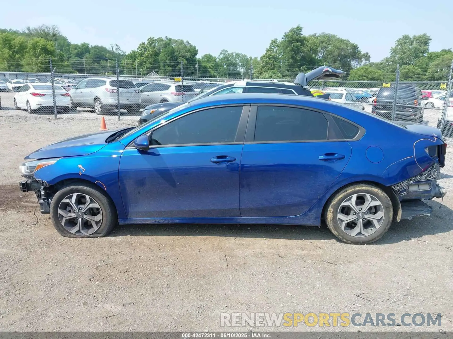 15 Photograph of a damaged car 3KPF24AD7LE159932 KIA FORTE 2020