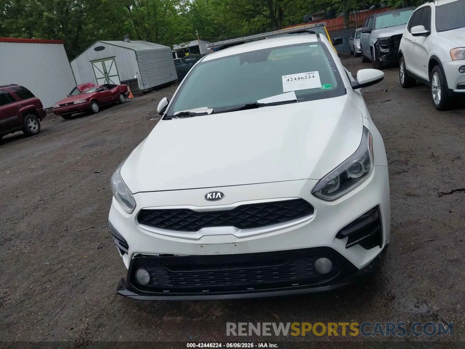 12 Photograph of a damaged car 3KPF24AD7LE172261 KIA FORTE 2020