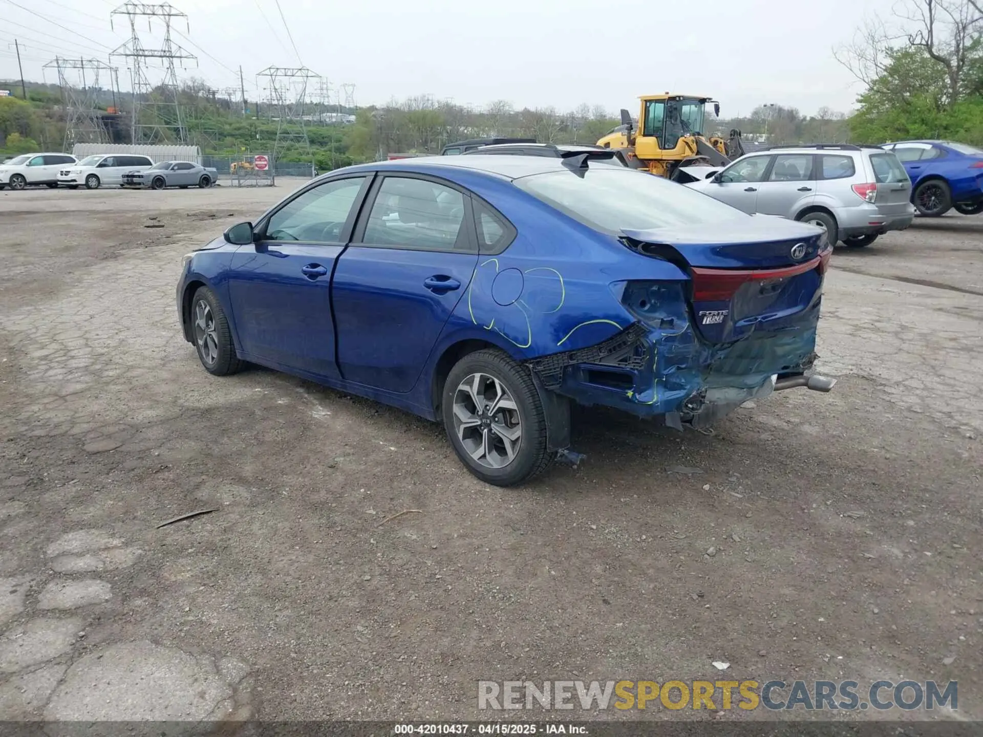 3 Photograph of a damaged car 3KPF24AD7LE194888 KIA FORTE 2020