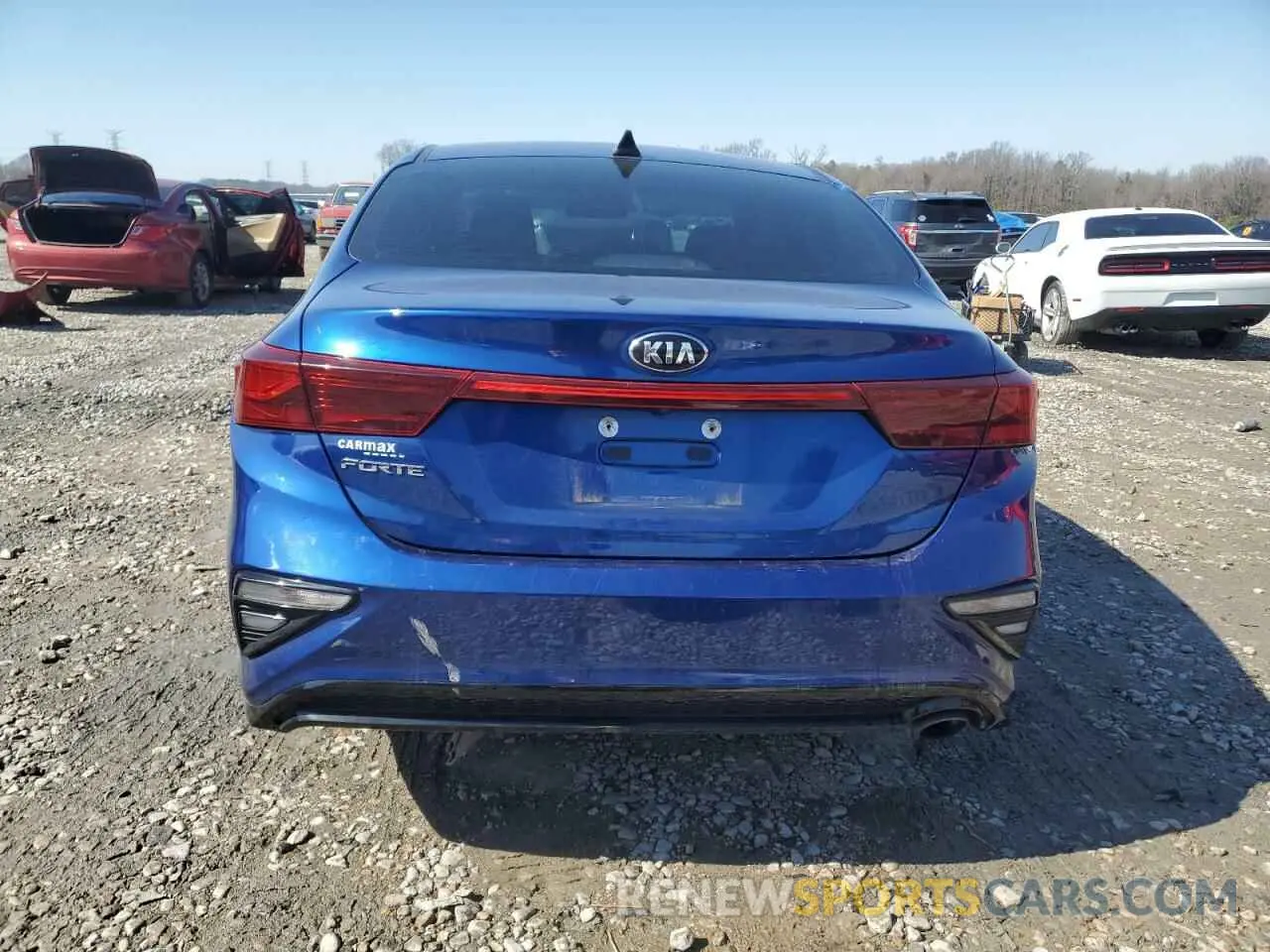 6 Photograph of a damaged car 3KPF24AD7LE216615 KIA FORTE 2020