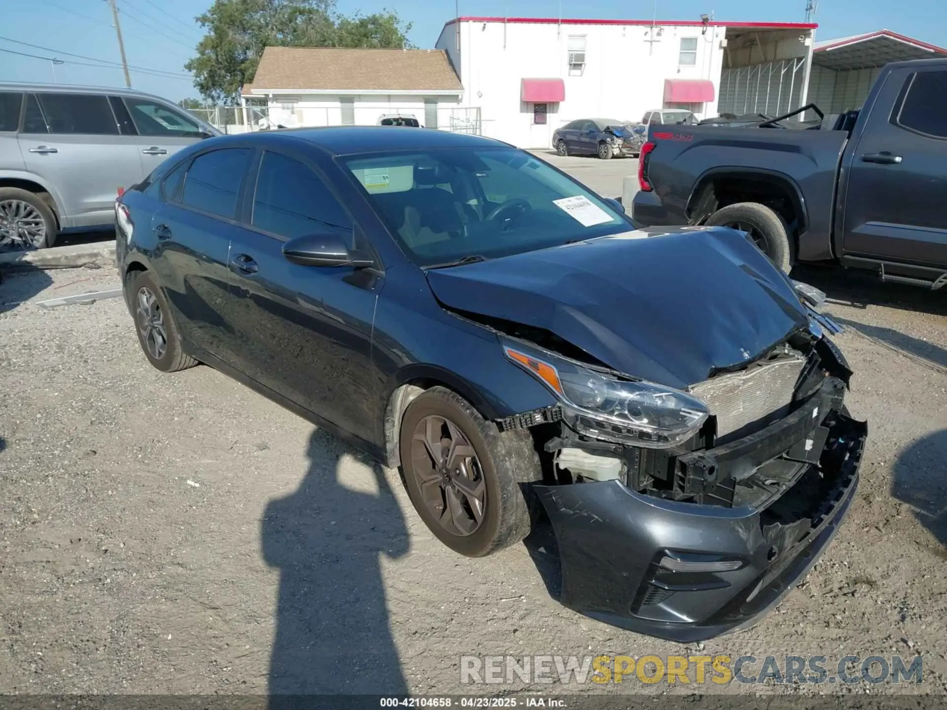 1 Photograph of a damaged car 3KPF24AD7LE228649 KIA FORTE 2020
