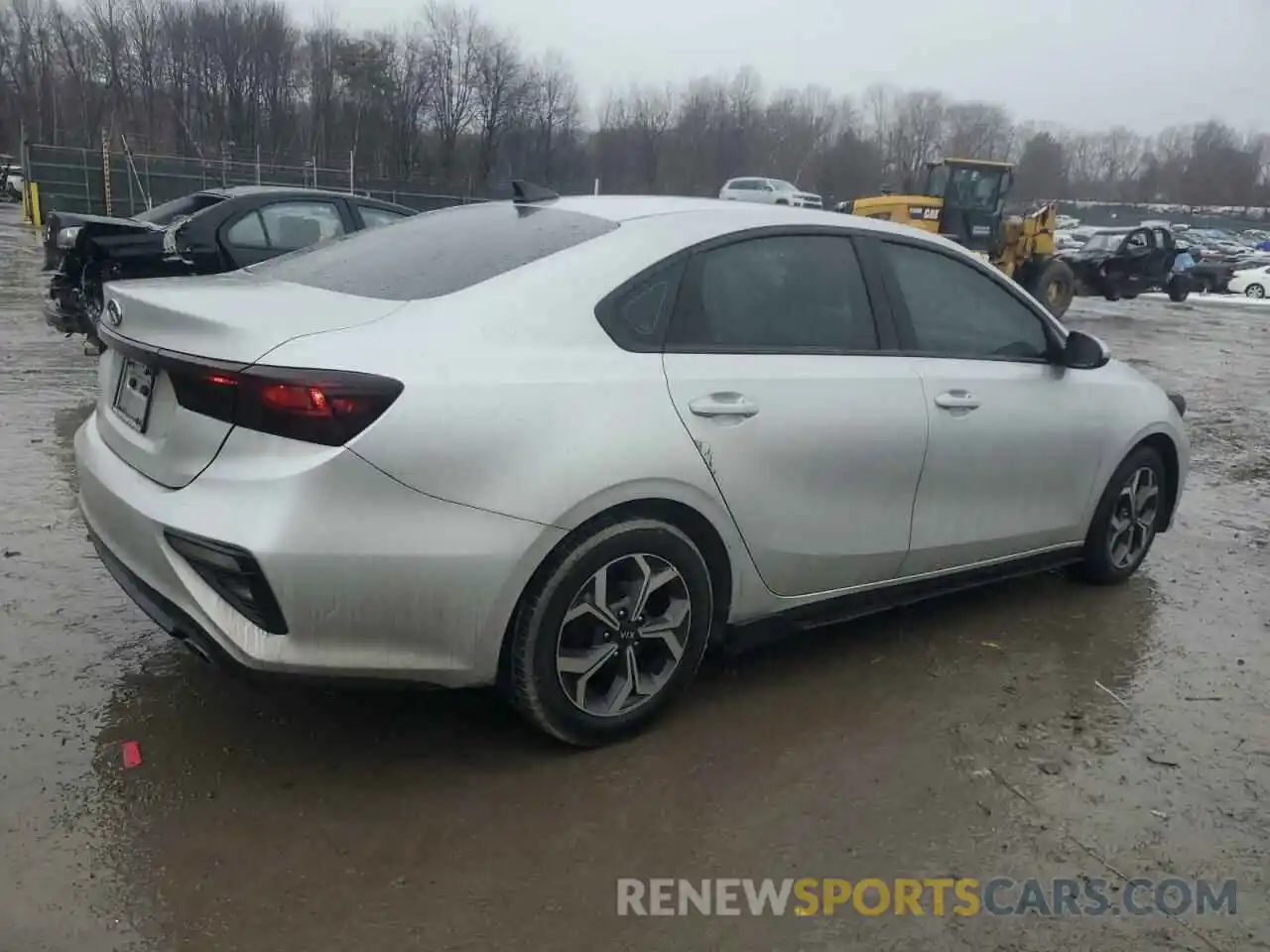 3 Photograph of a damaged car 3KPF24AD7LE236783 KIA FORTE 2020