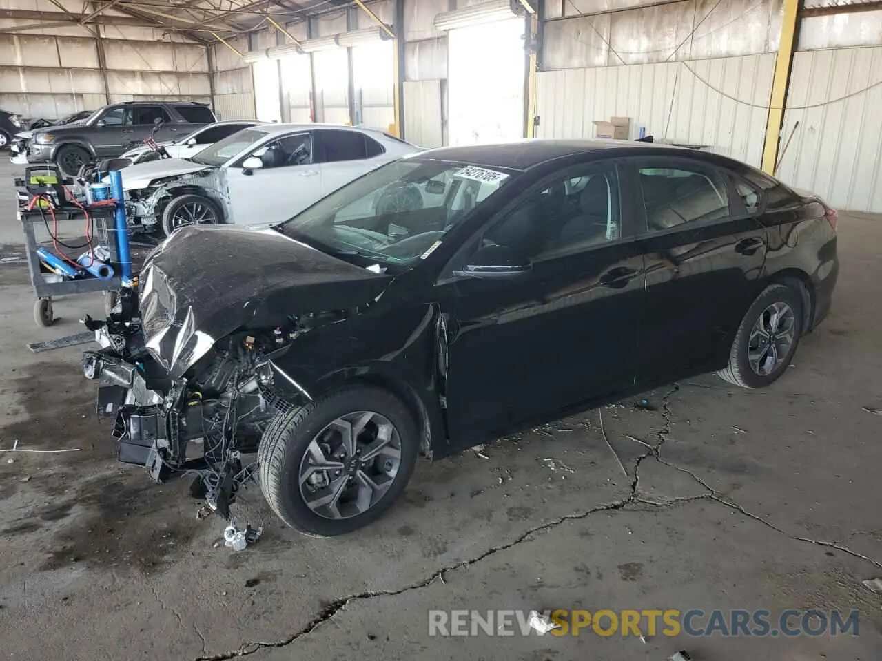 1 Photograph of a damaged car 3KPF24AD7LE241725 KIA FORTE 2020
