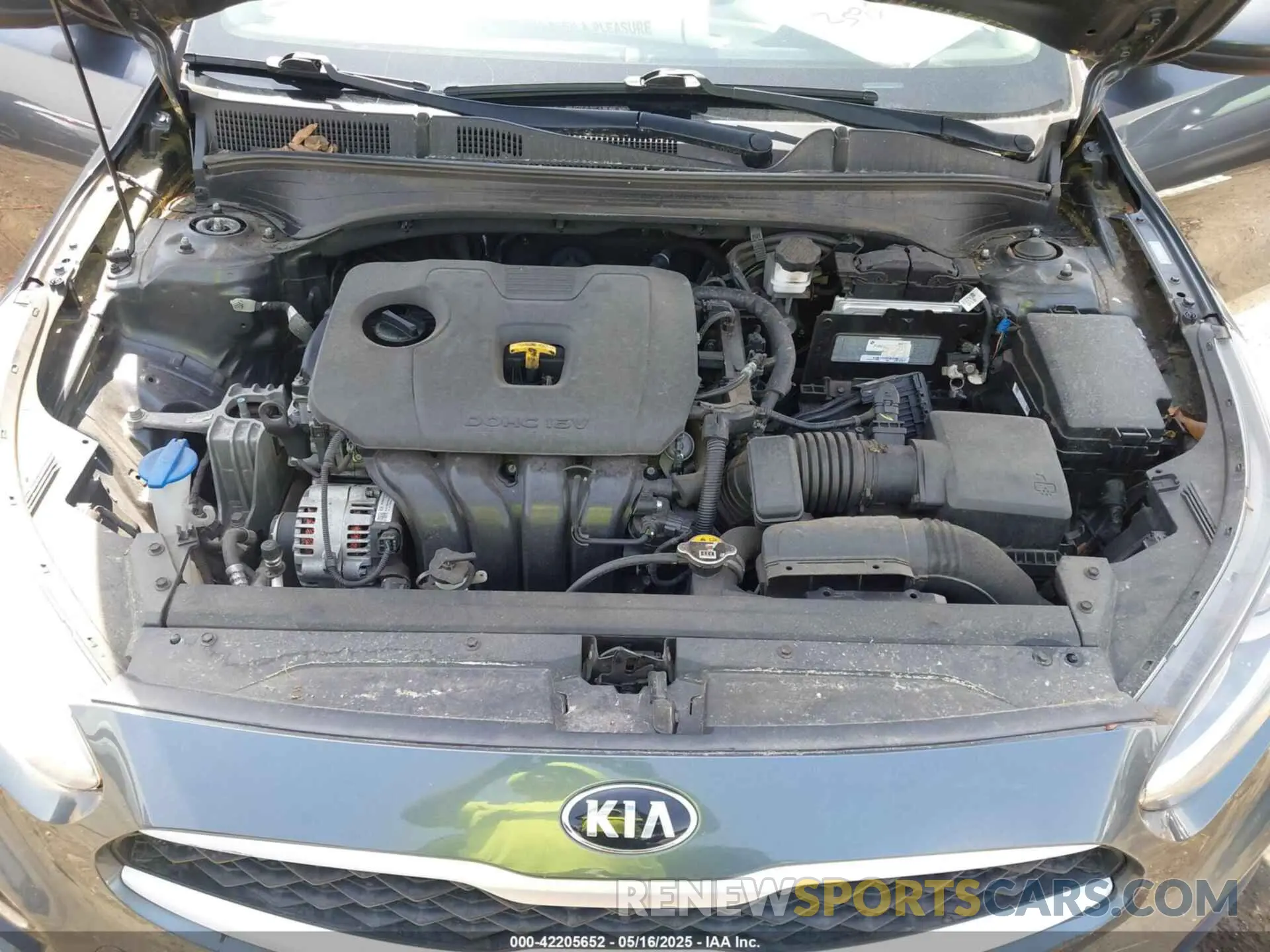 10 Photograph of a damaged car 3KPF24AD7LE242194 KIA FORTE 2020
