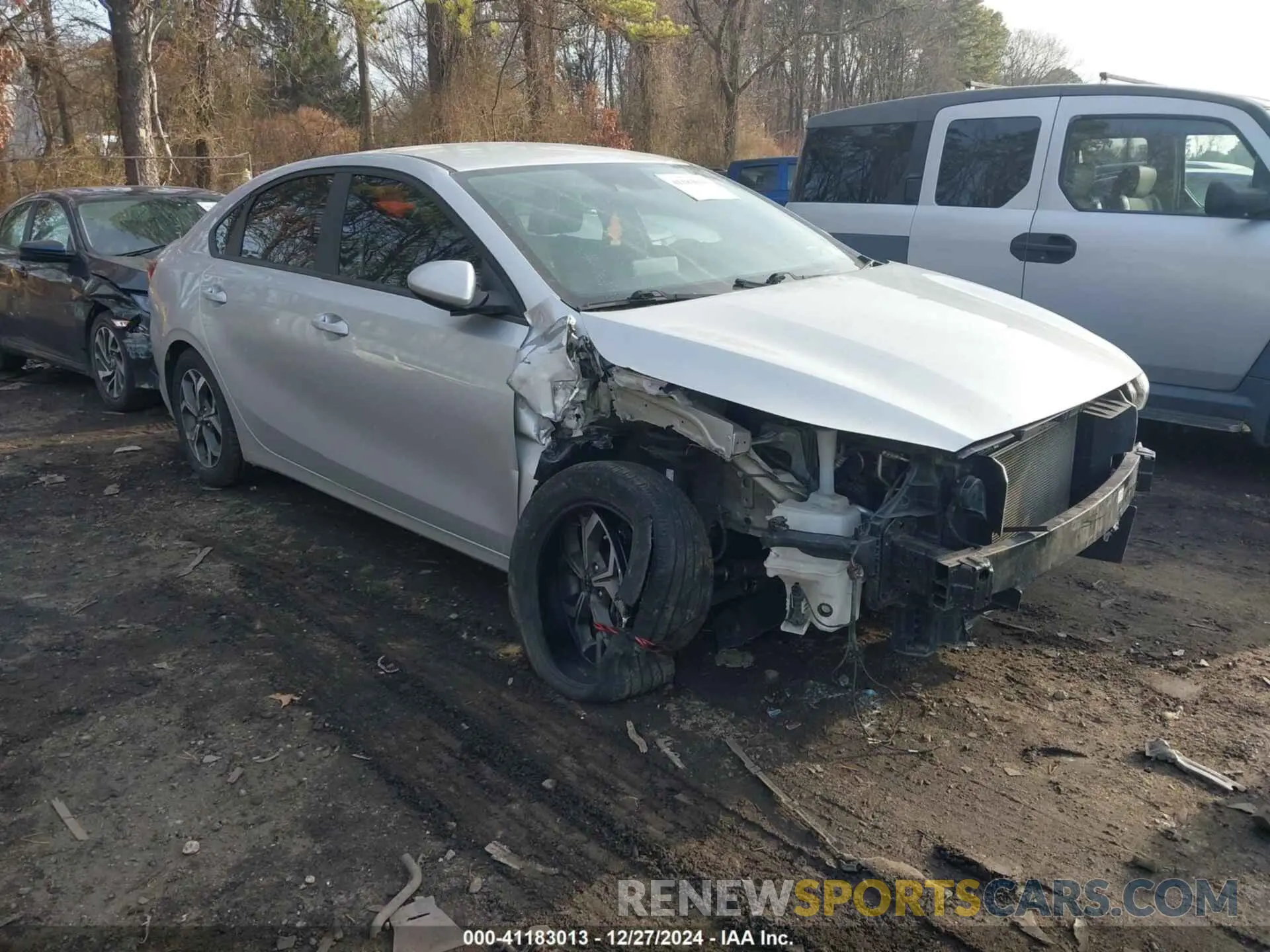 1 Photograph of a damaged car 3KPF24AD7LE242888 KIA FORTE 2020