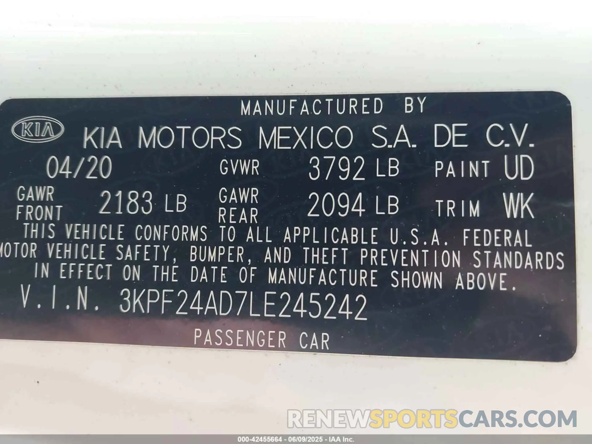 9 Photograph of a damaged car 3KPF24AD7LE245242 KIA FORTE 2020
