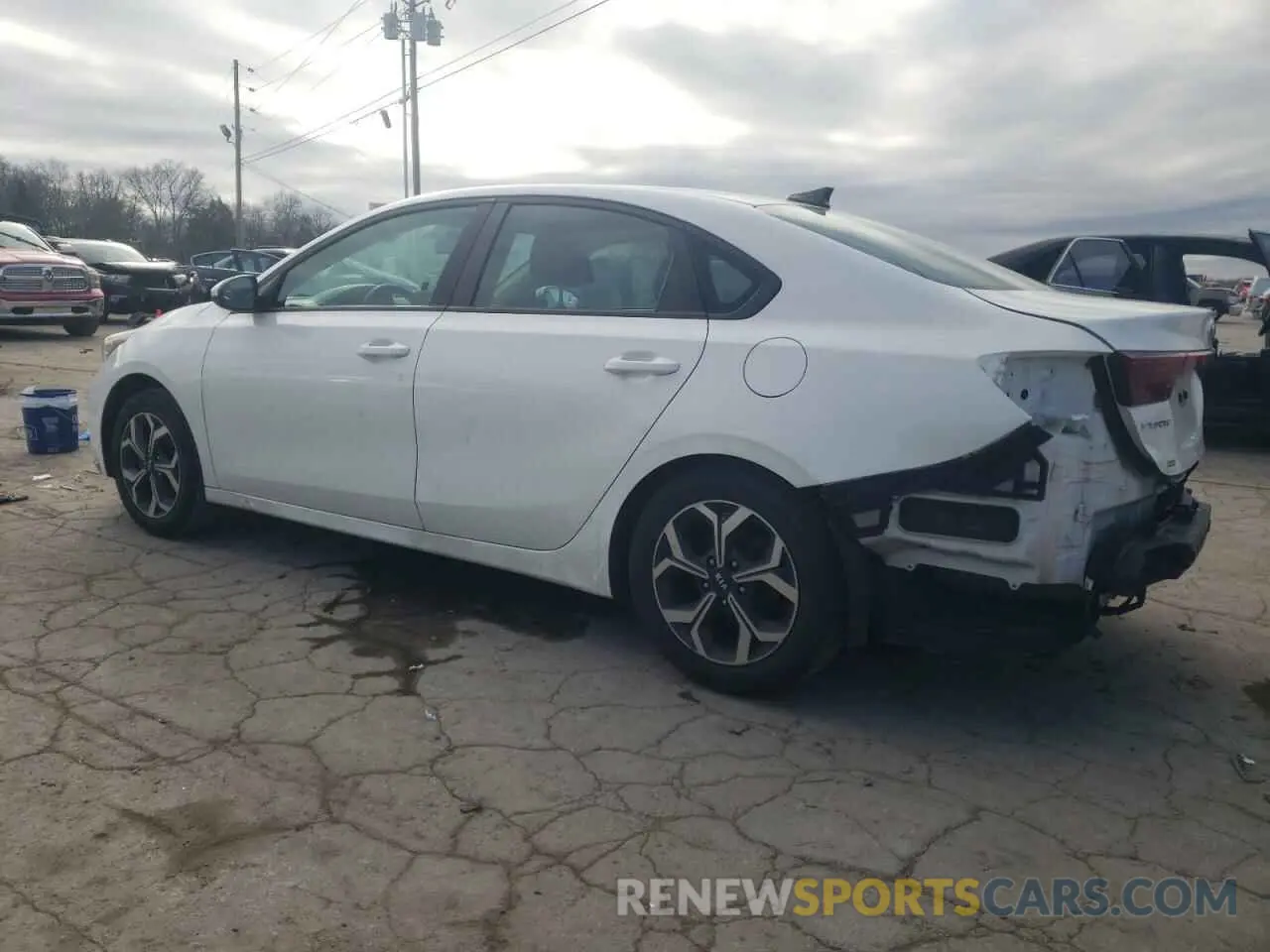 2 Photograph of a damaged car 3KPF24AD7LE245919 KIA FORTE 2020