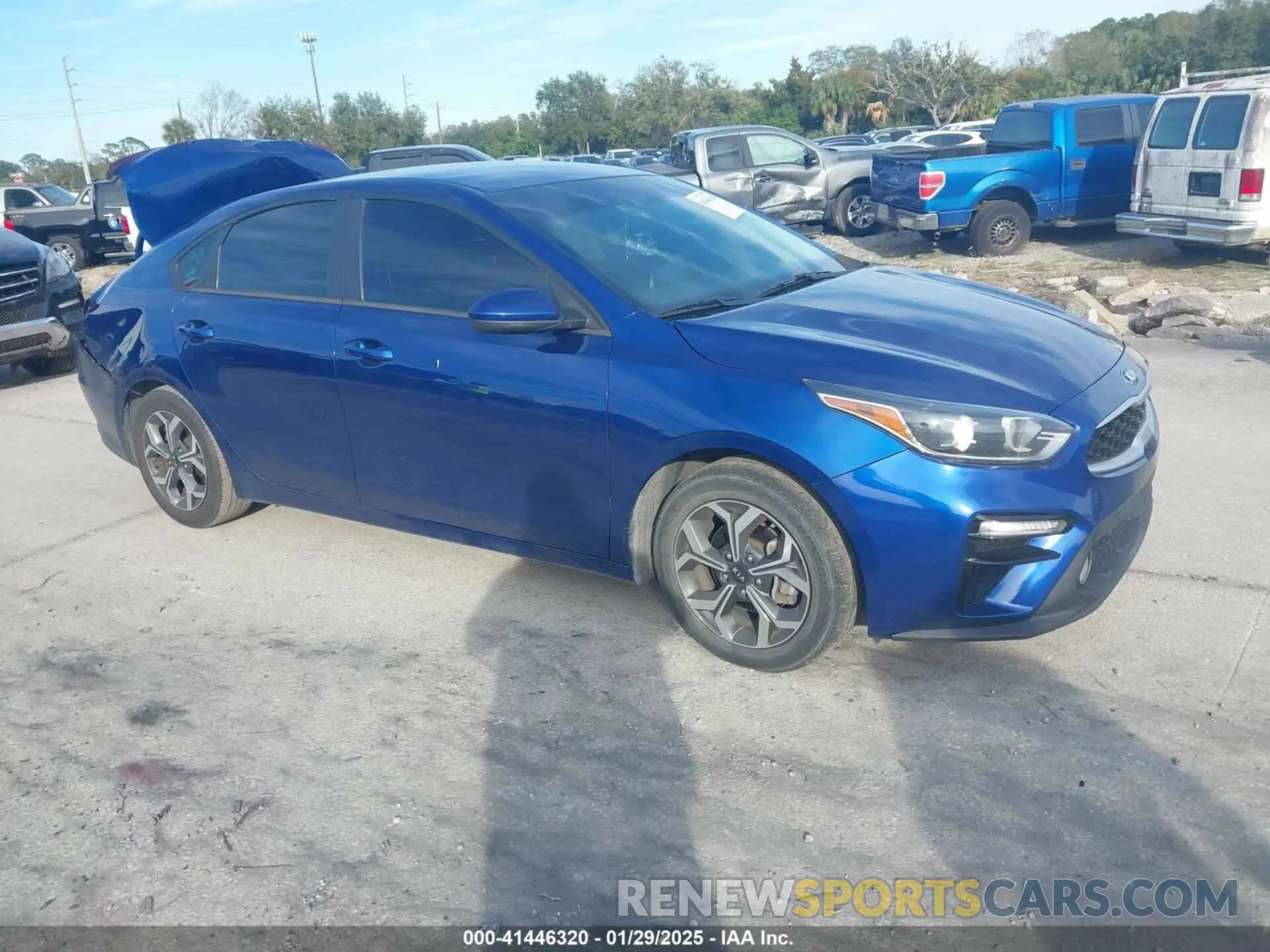 1 Photograph of a damaged car 3KPF24AD8LE159406 KIA FORTE 2020