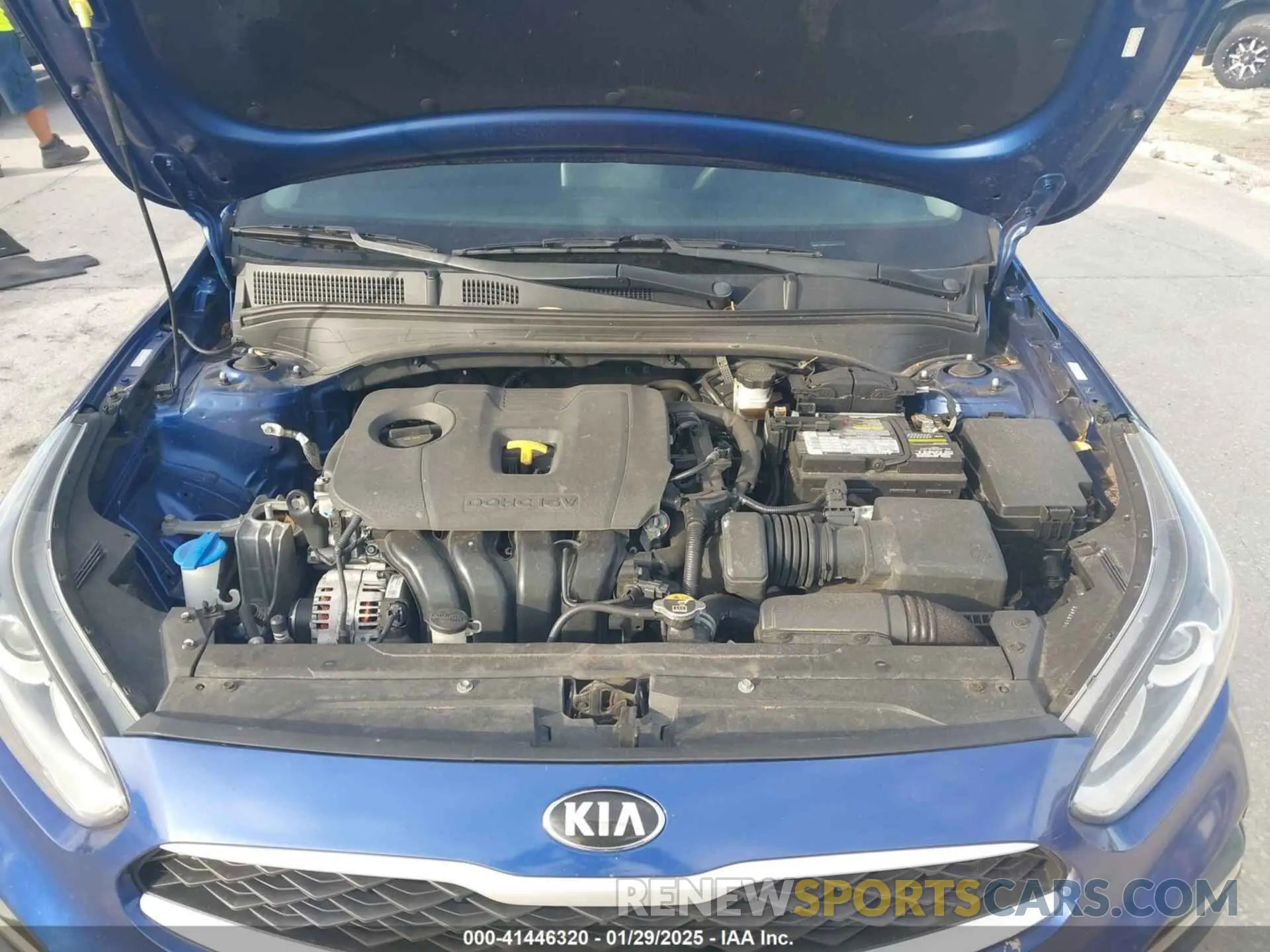 10 Photograph of a damaged car 3KPF24AD8LE159406 KIA FORTE 2020