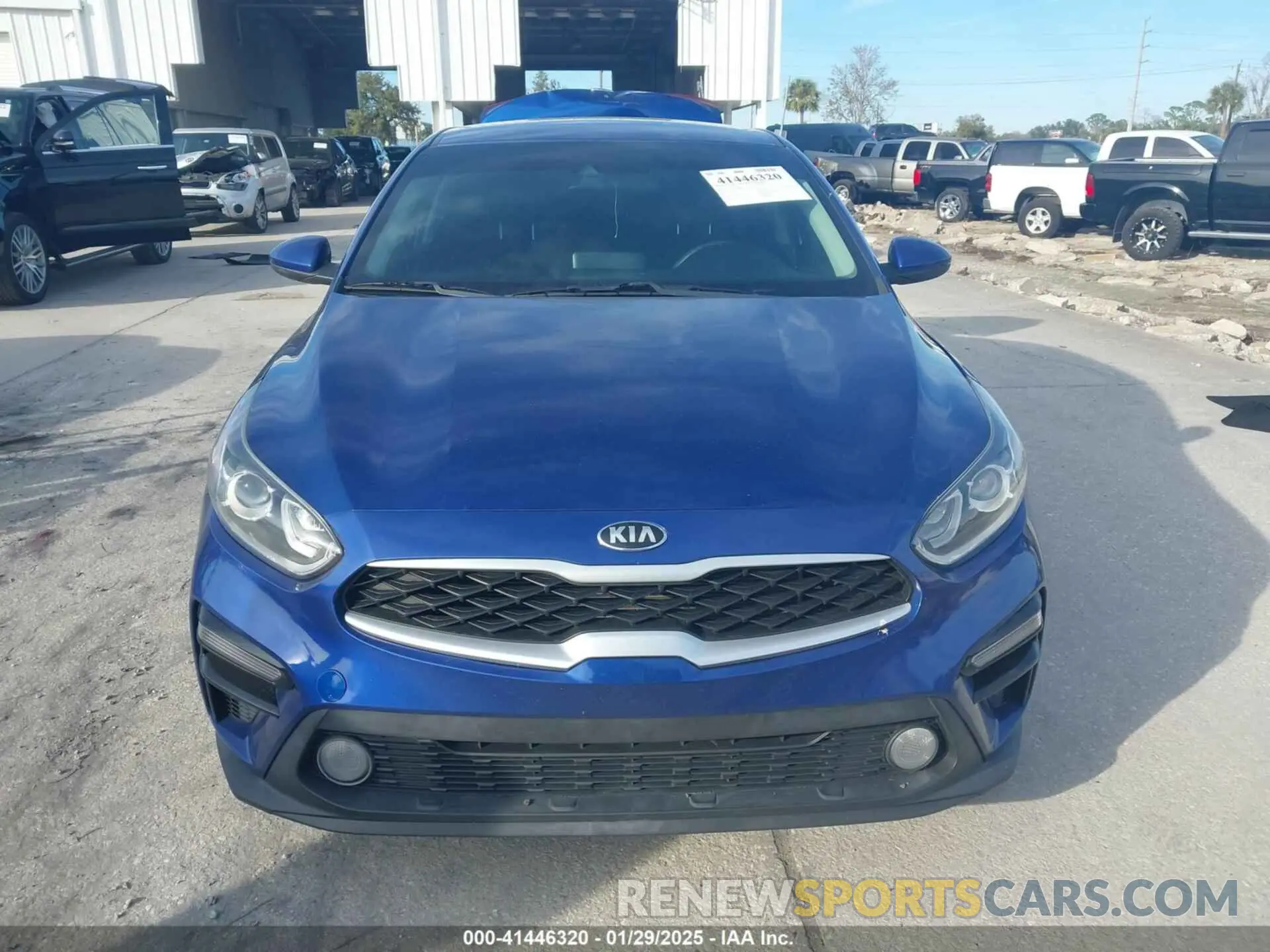 12 Photograph of a damaged car 3KPF24AD8LE159406 KIA FORTE 2020