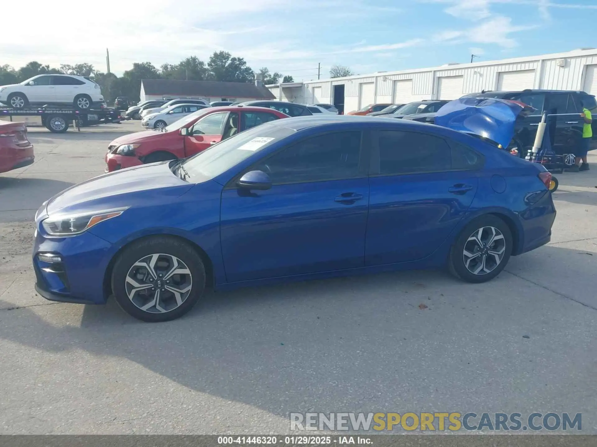 14 Photograph of a damaged car 3KPF24AD8LE159406 KIA FORTE 2020