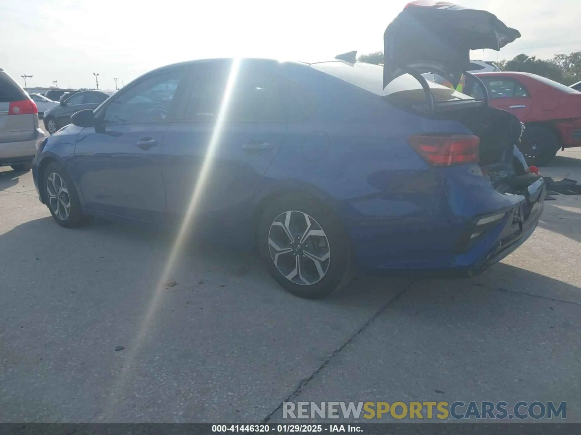 3 Photograph of a damaged car 3KPF24AD8LE159406 KIA FORTE 2020