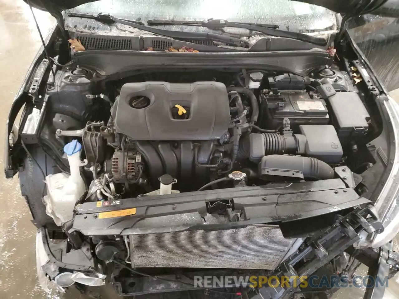 13 Photograph of a damaged car 3KPF24AD8LE160975 KIA FORTE 2020