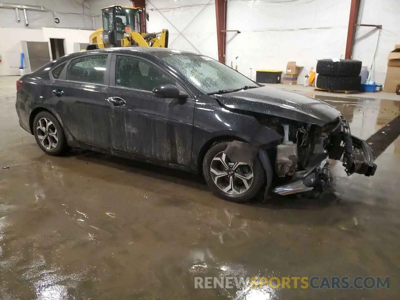 4 Photograph of a damaged car 3KPF24AD8LE160975 KIA FORTE 2020