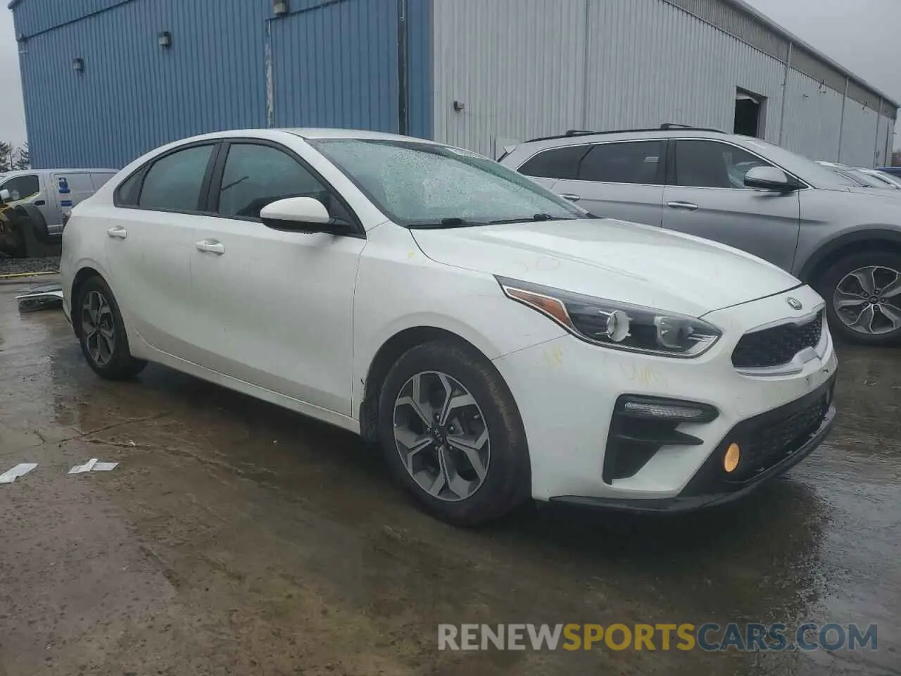 4 Photograph of a damaged car 3KPF24AD8LE184404 KIA FORTE 2020