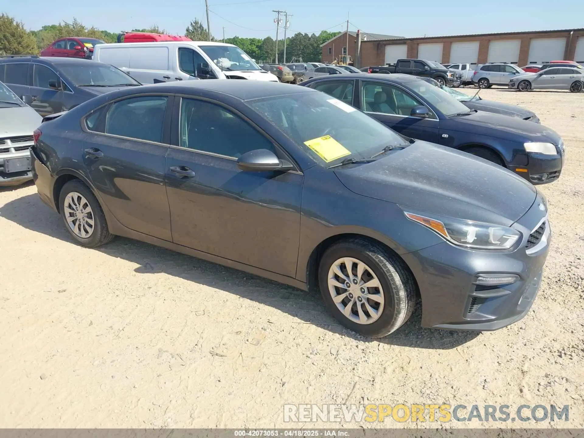 1 Photograph of a damaged car 3KPF24AD8LE192311 KIA FORTE 2020