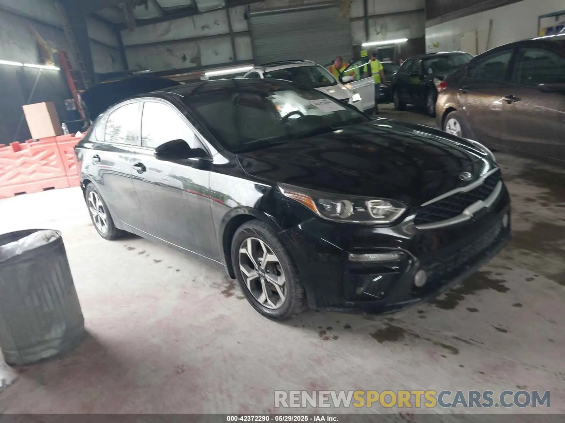1 Photograph of a damaged car 3KPF24AD8LE194334 KIA FORTE 2020