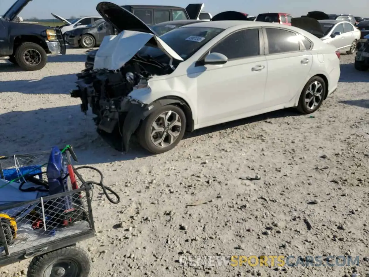1 Photograph of a damaged car 3KPF24AD8LE196388 KIA FORTE 2020