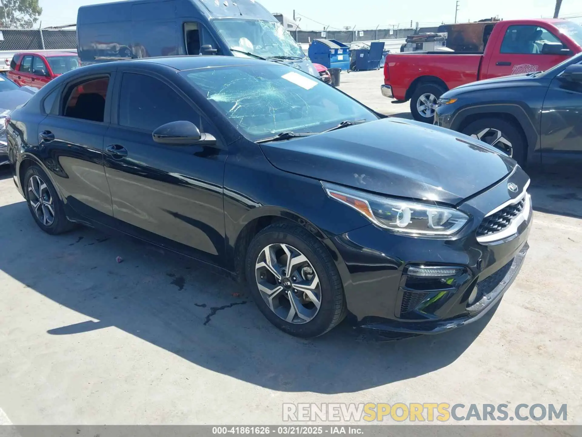 1 Photograph of a damaged car 3KPF24AD8LE200150 KIA FORTE 2020