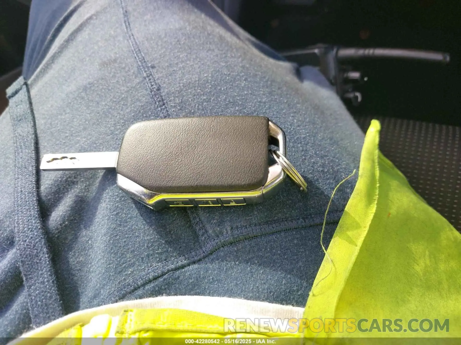 11 Photograph of a damaged car 3KPF24AD8LE211603 KIA FORTE 2020