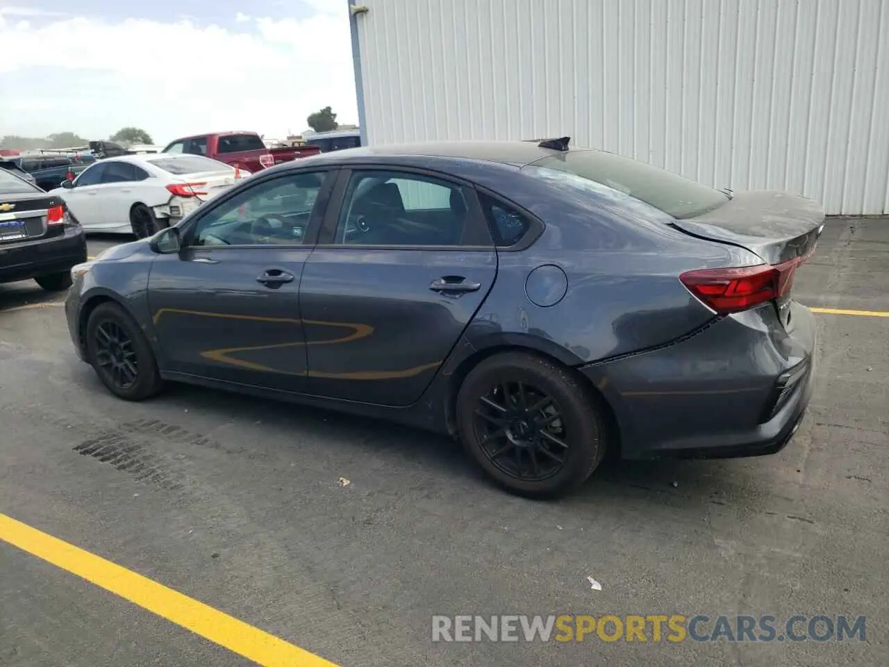 2 Photograph of a damaged car 3KPF24AD8LE213237 KIA FORTE 2020