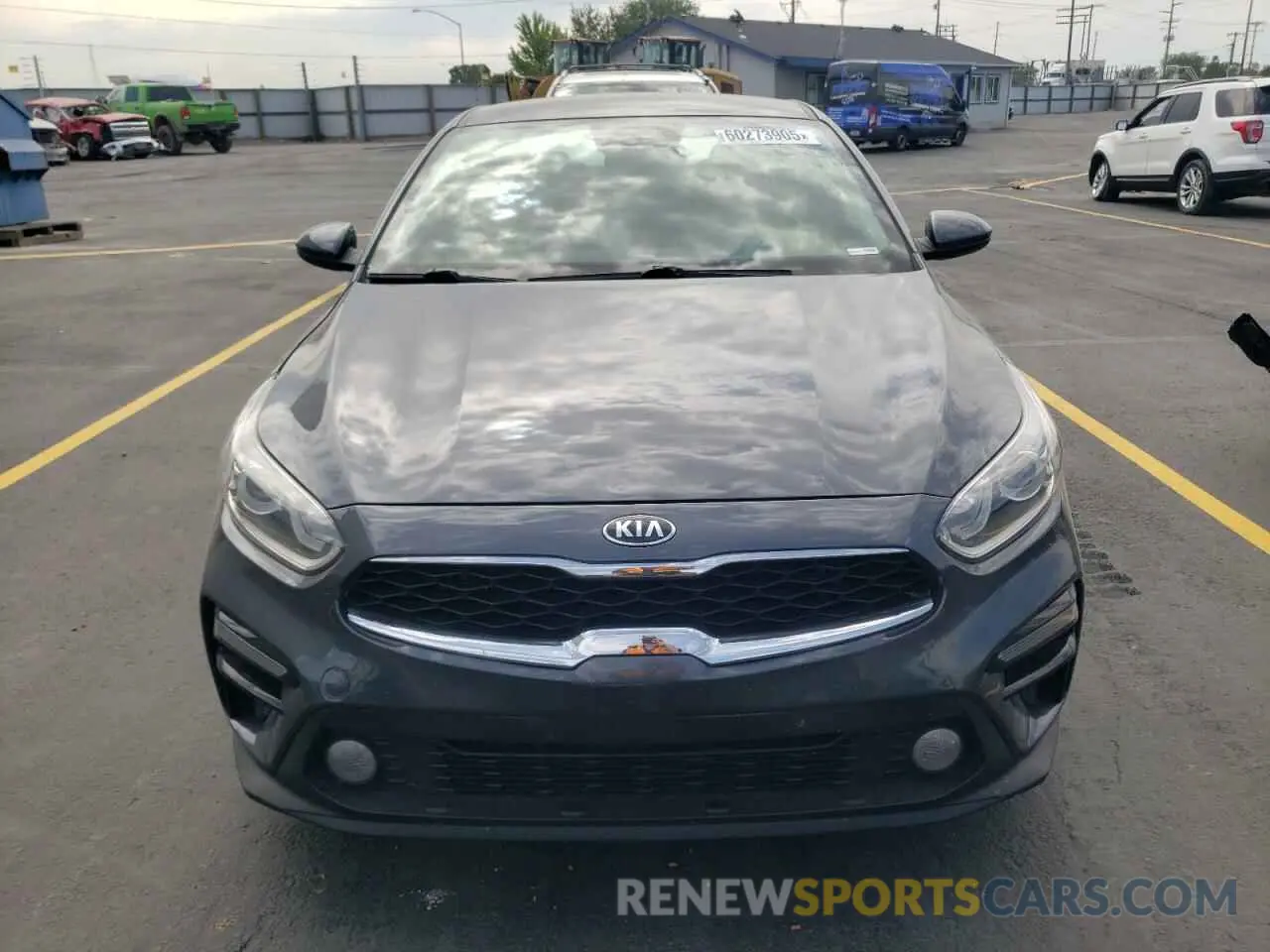 5 Photograph of a damaged car 3KPF24AD8LE213237 KIA FORTE 2020