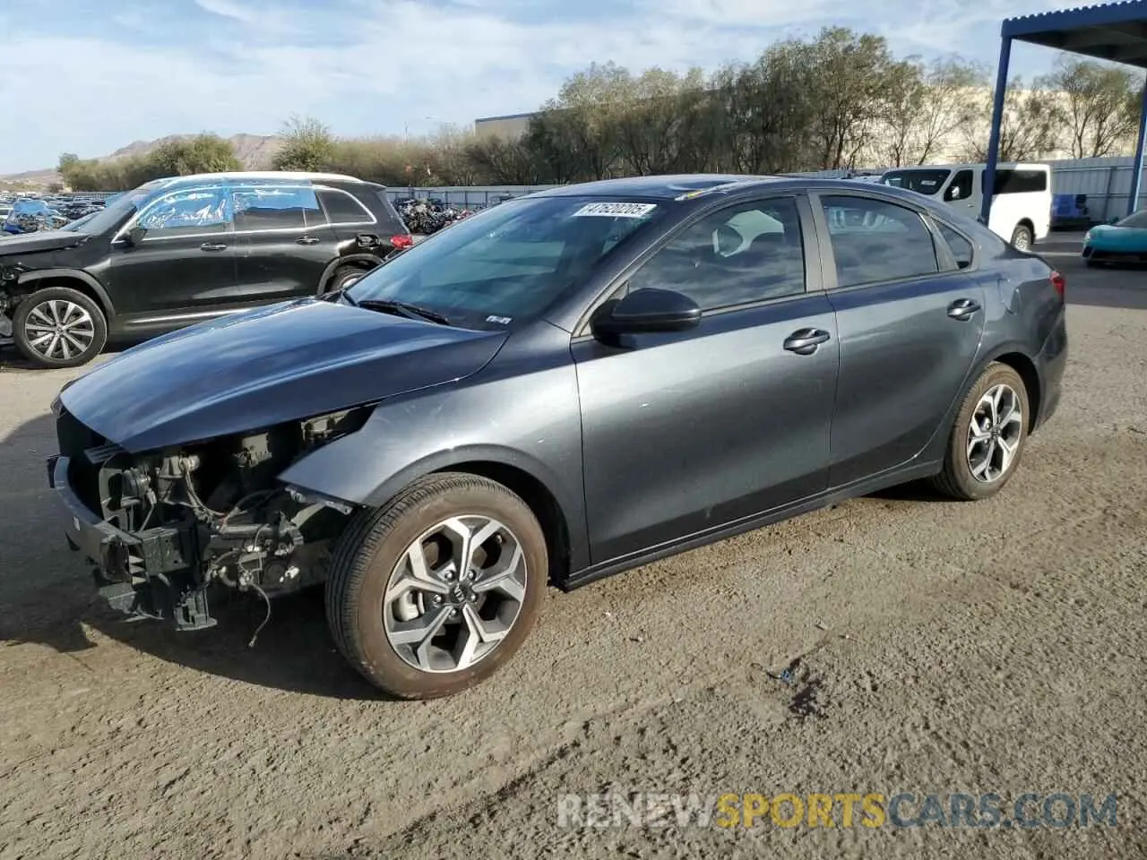 1 Photograph of a damaged car 3KPF24AD8LE217286 KIA FORTE 2020