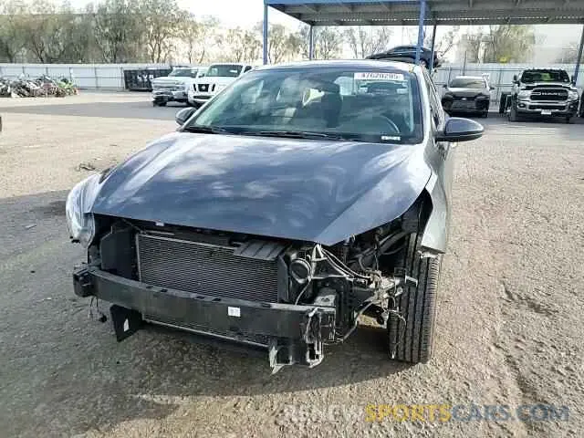 14 Photograph of a damaged car 3KPF24AD8LE217286 KIA FORTE 2020