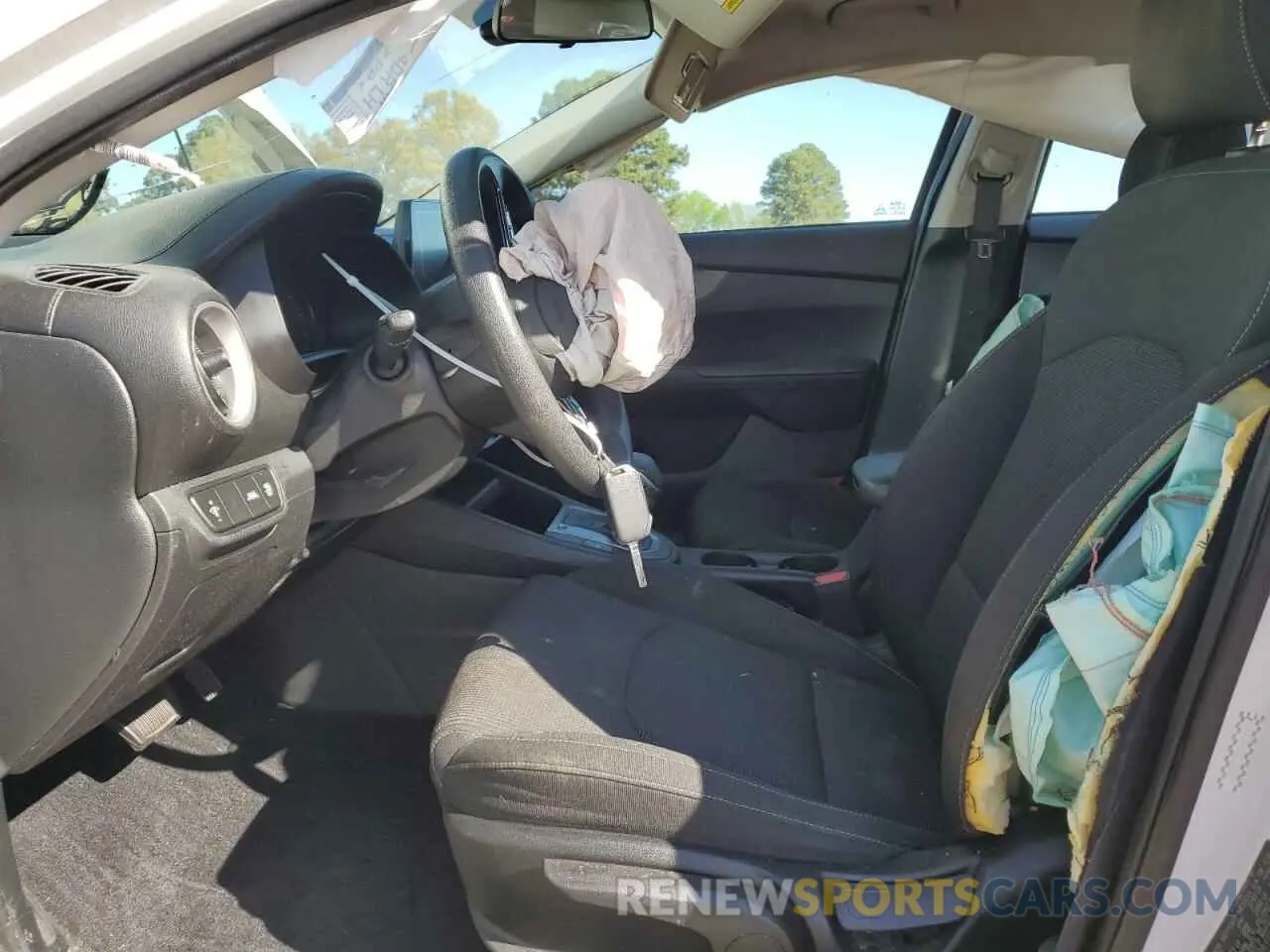 7 Photograph of a damaged car 3KPF24AD8LE222374 KIA FORTE 2020