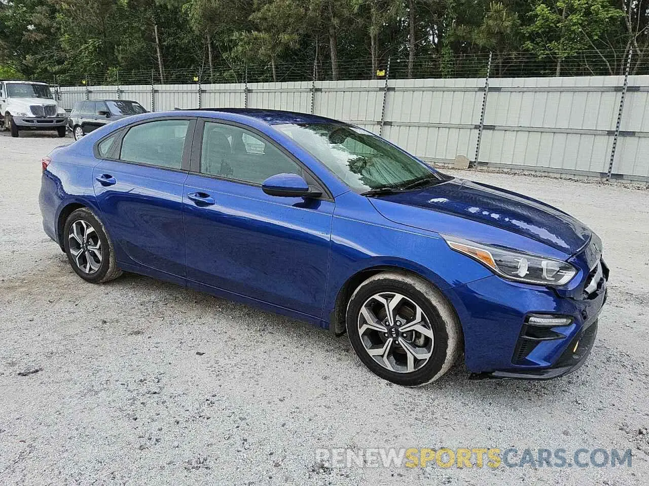 4 Photograph of a damaged car 3KPF24AD8LE223444 KIA FORTE 2020