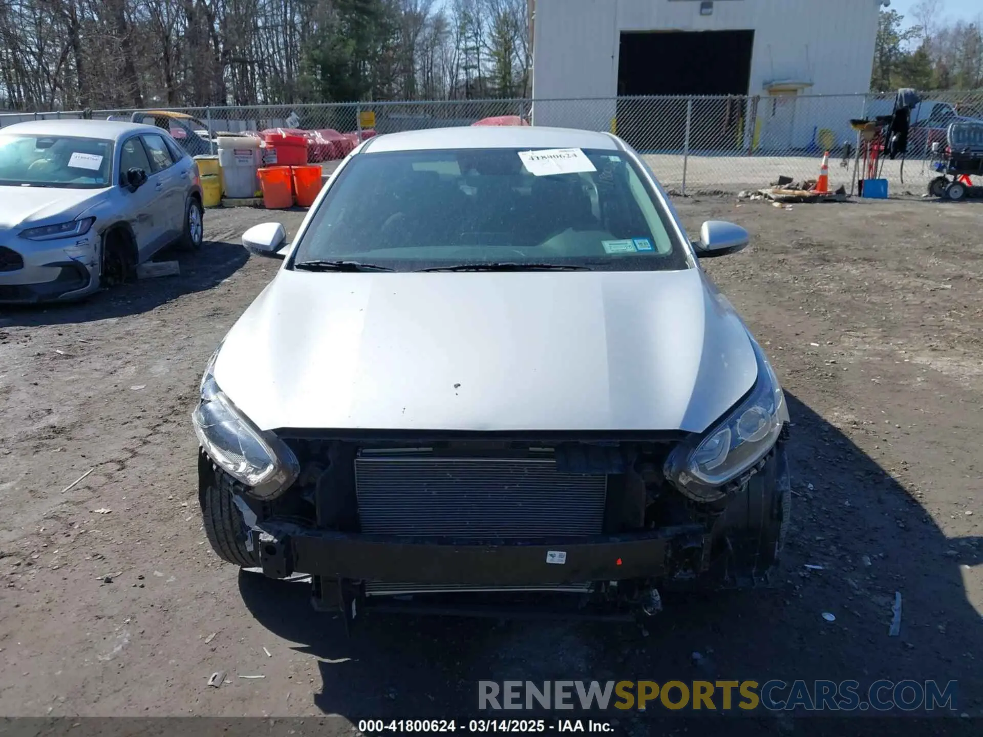 12 Photograph of a damaged car 3KPF24AD8LE223573 KIA FORTE 2020