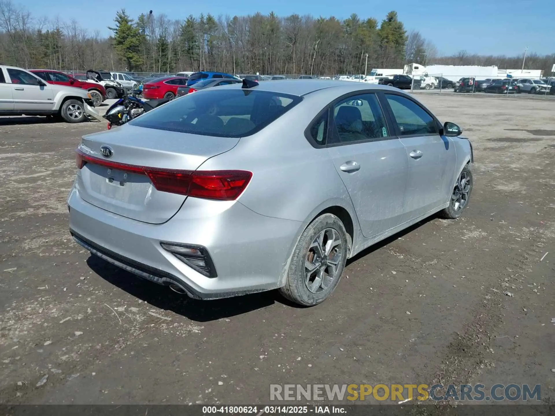 4 Photograph of a damaged car 3KPF24AD8LE223573 KIA FORTE 2020