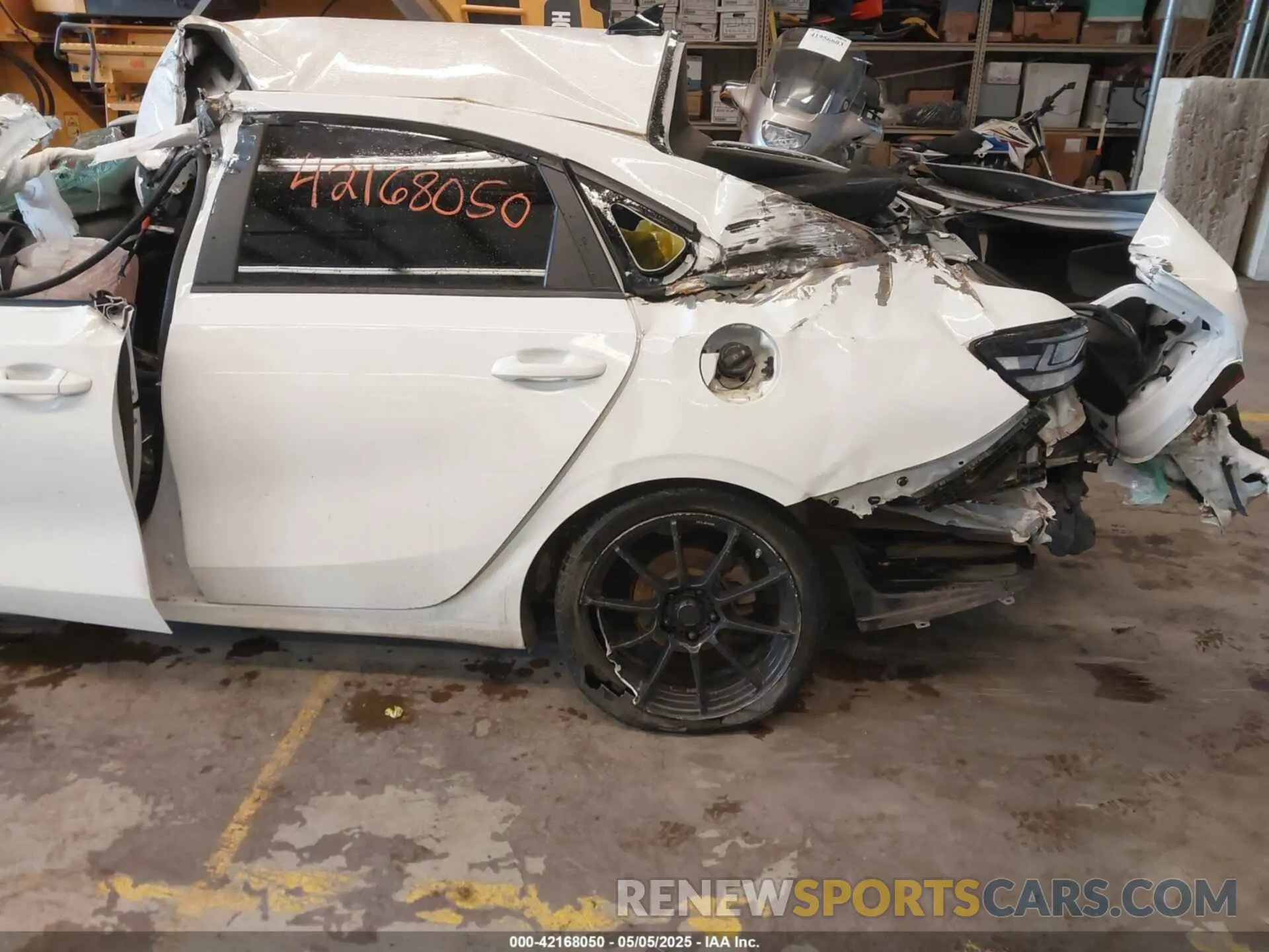 16 Photograph of a damaged car 3KPF24AD8LE233018 KIA FORTE 2020