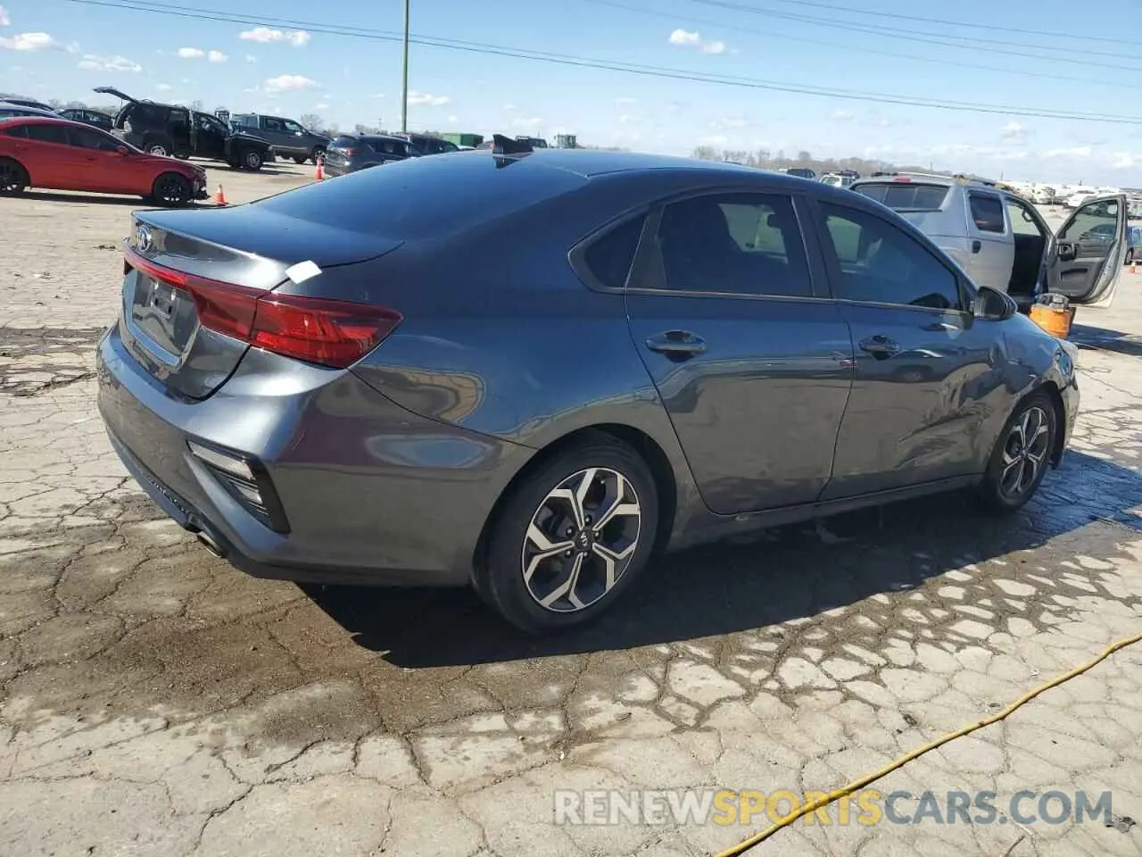 3 Photograph of a damaged car 3KPF24AD8LE234041 KIA FORTE 2020