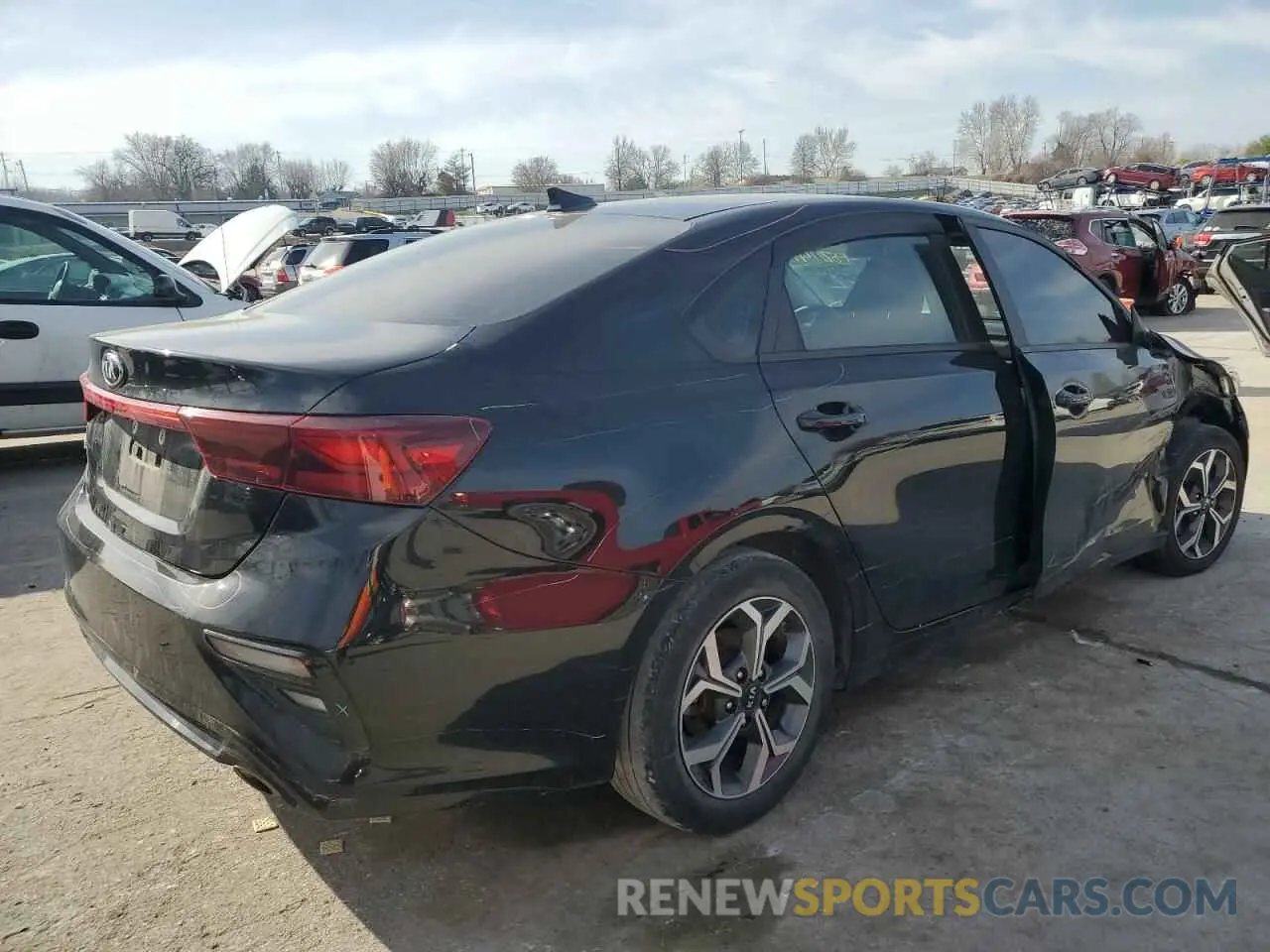3 Photograph of a damaged car 3KPF24AD8LE234766 KIA FORTE 2020