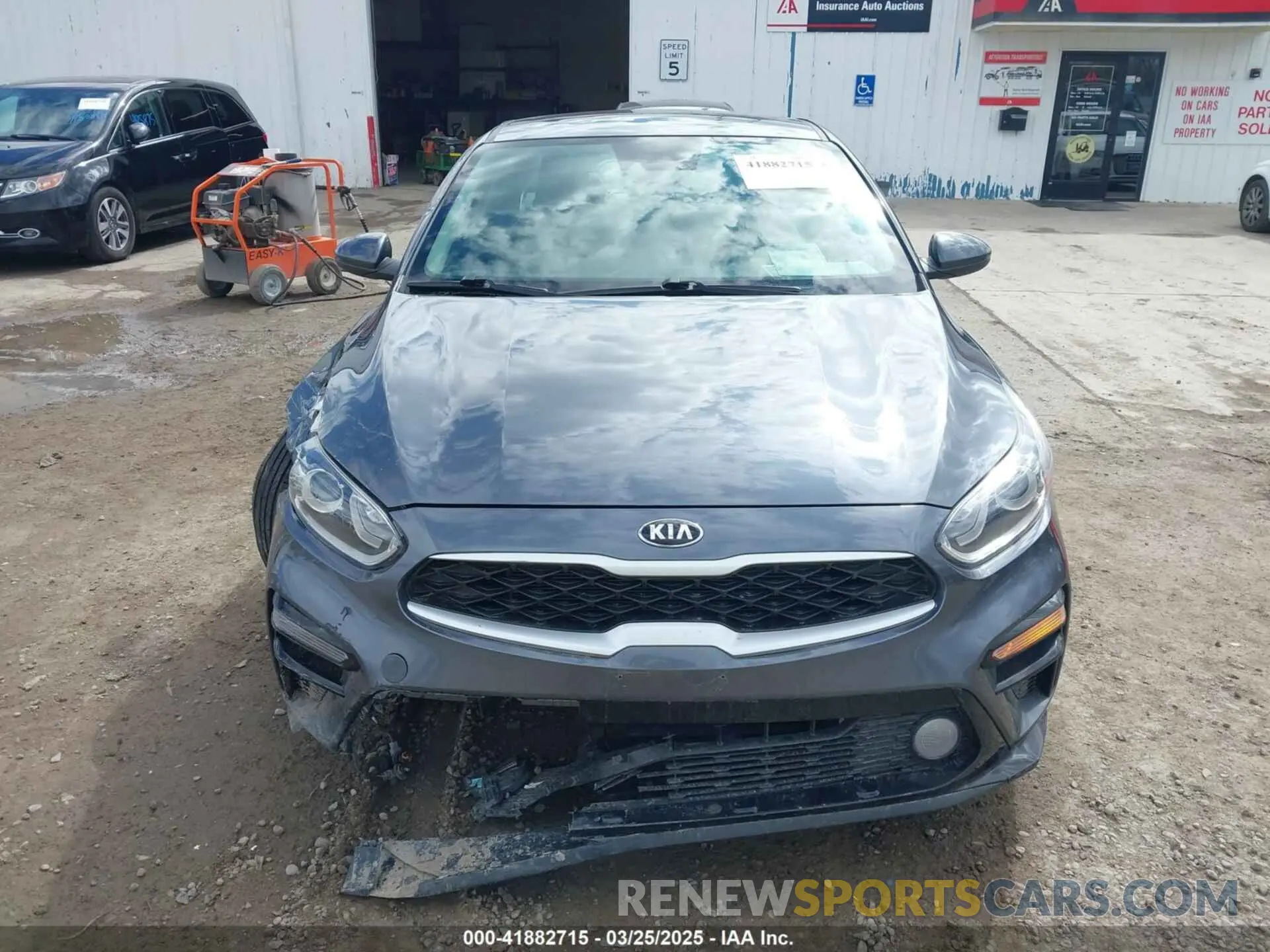 12 Photograph of a damaged car 3KPF24AD8LE243029 KIA FORTE 2020