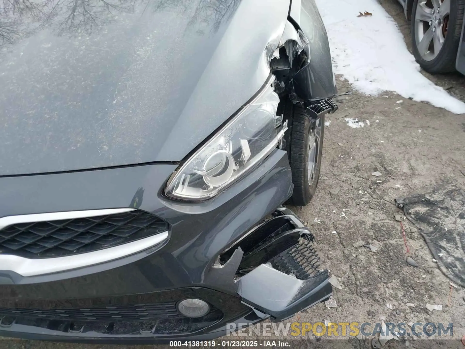 11 Photograph of a damaged car 3KPF24AD9LE141318 KIA FORTE 2020