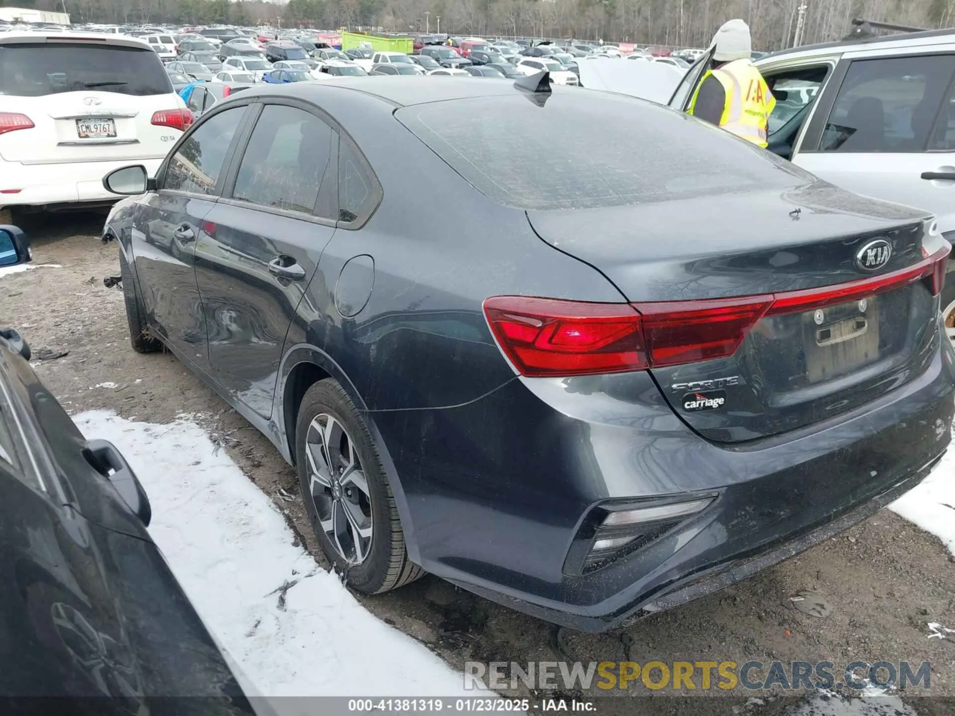 3 Photograph of a damaged car 3KPF24AD9LE141318 KIA FORTE 2020
