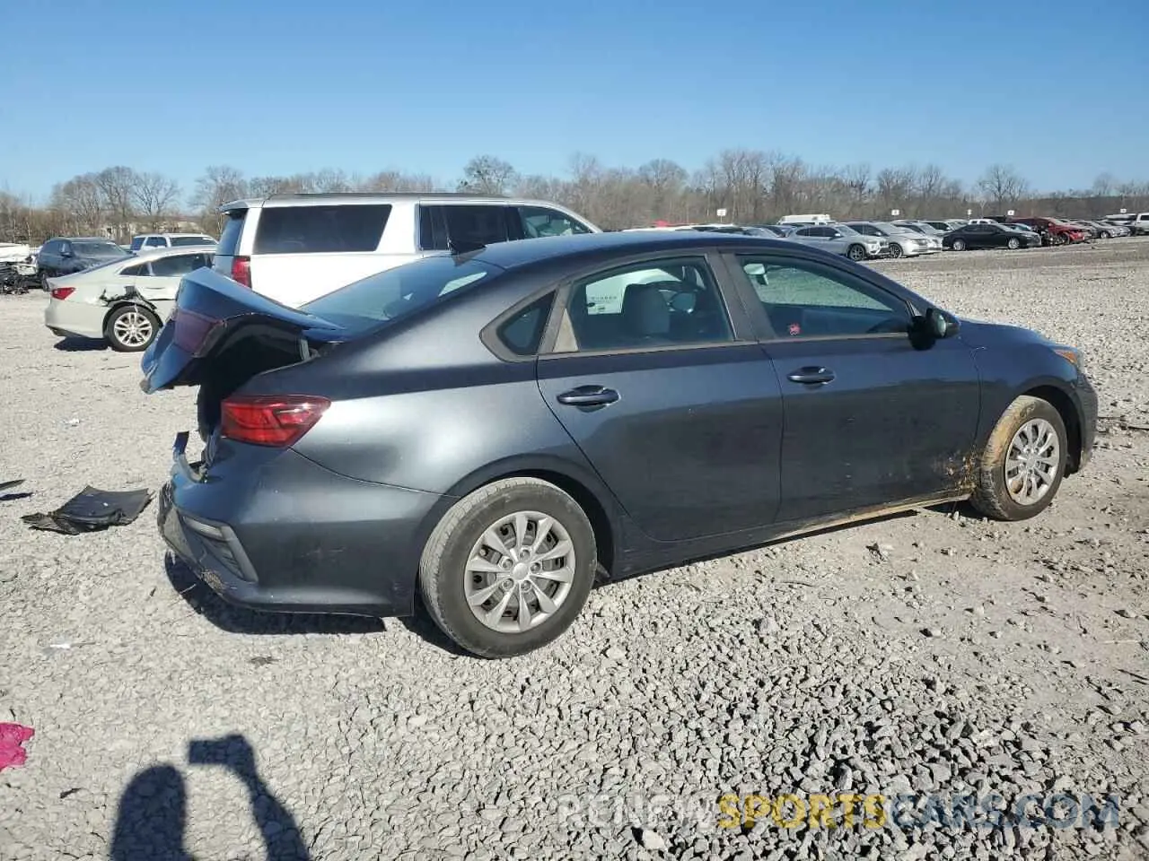 3 Photograph of a damaged car 3KPF24AD9LE155347 KIA FORTE 2020